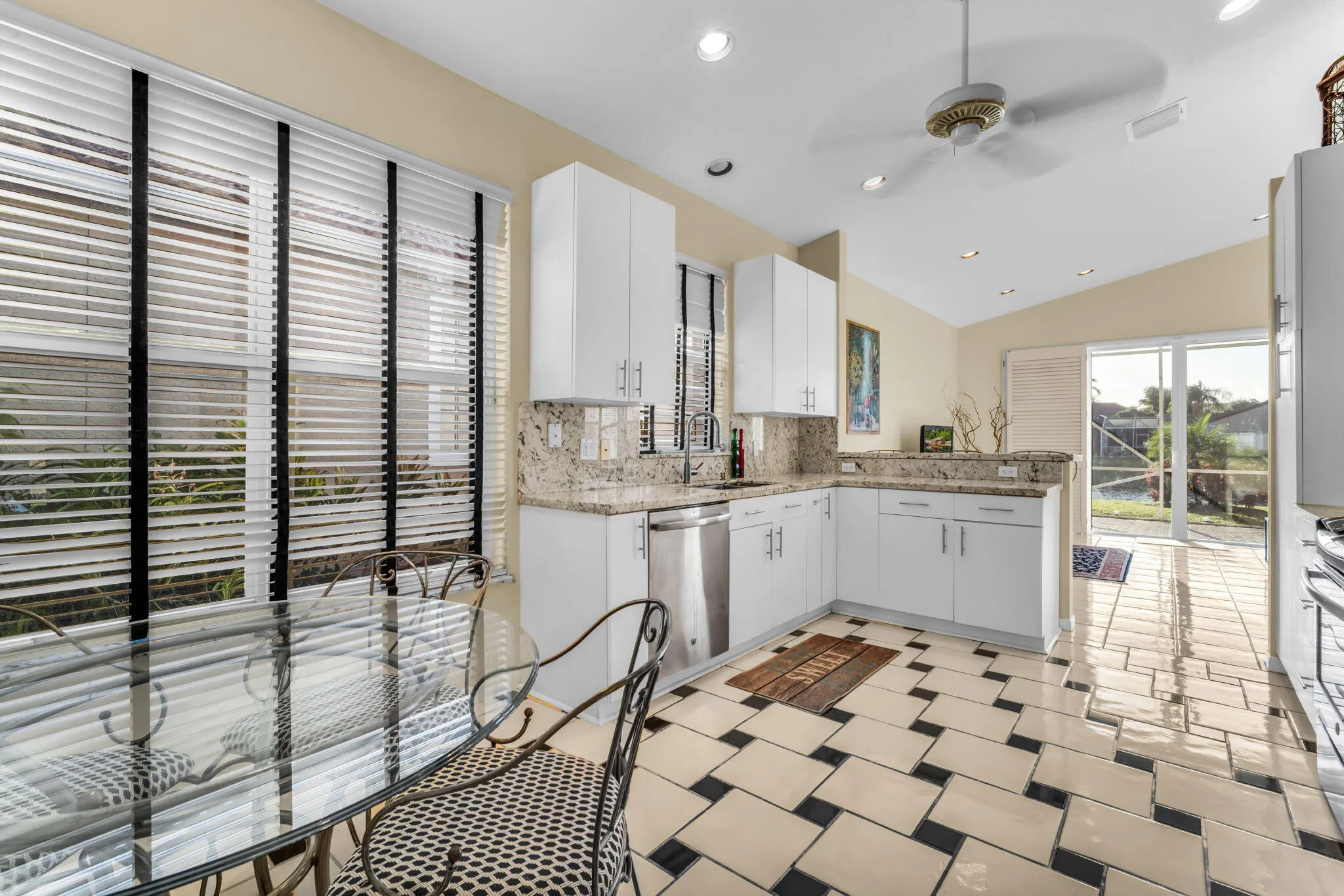 23313 TORRE Circle