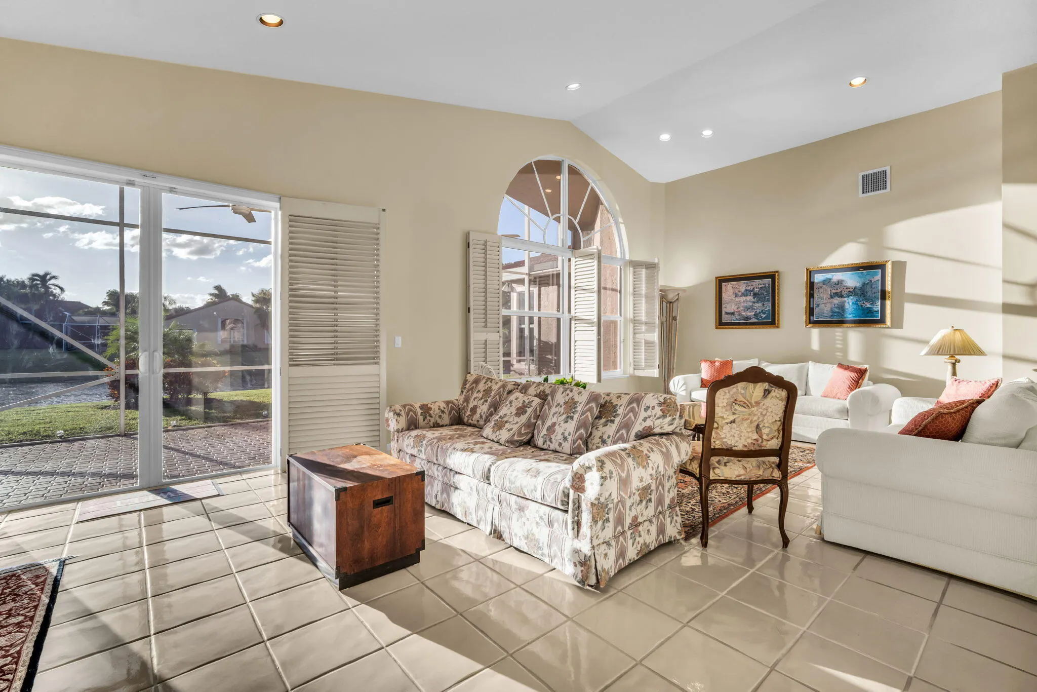 23313 TORRE Circle