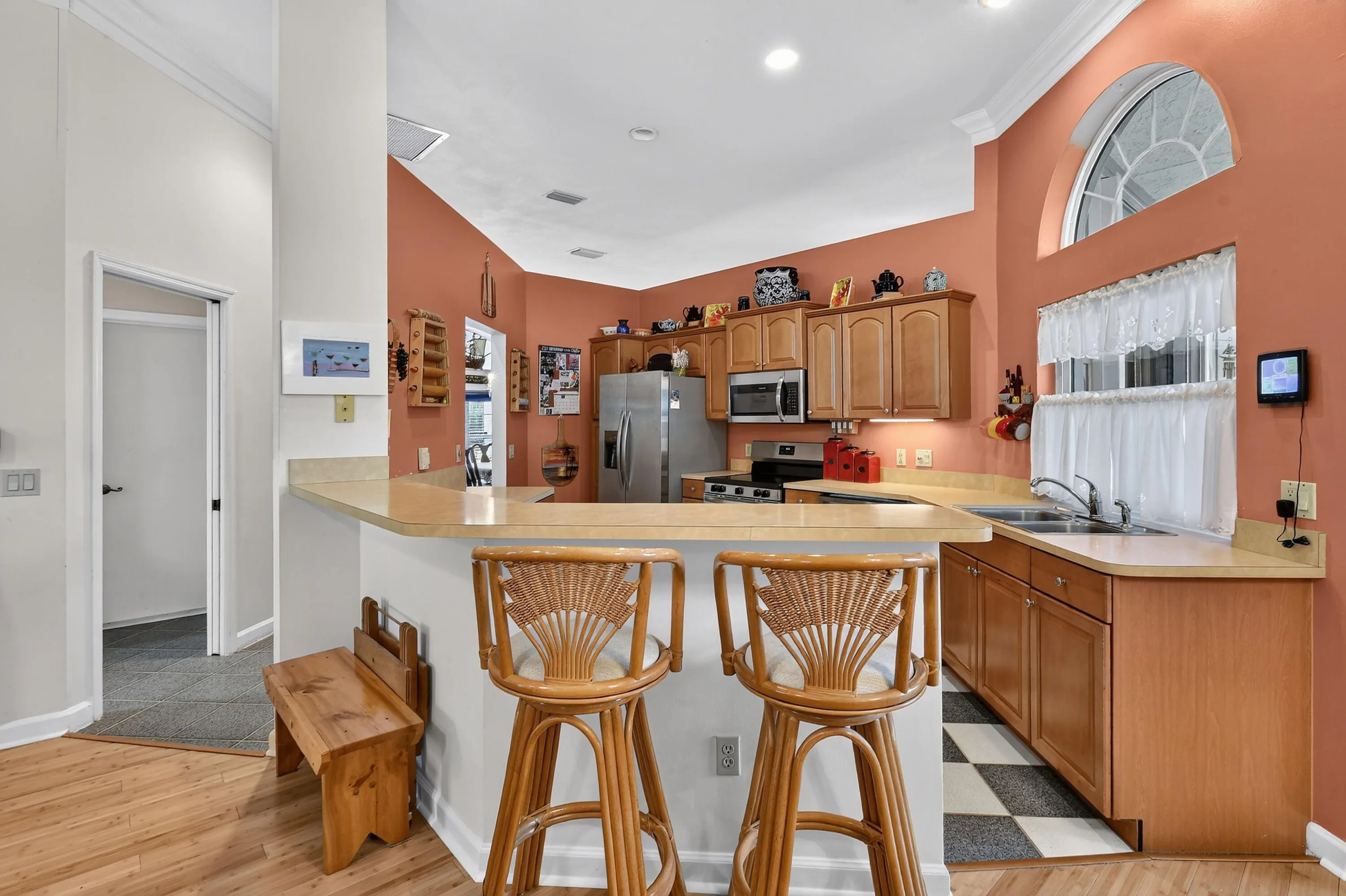 6508 Kings Highway