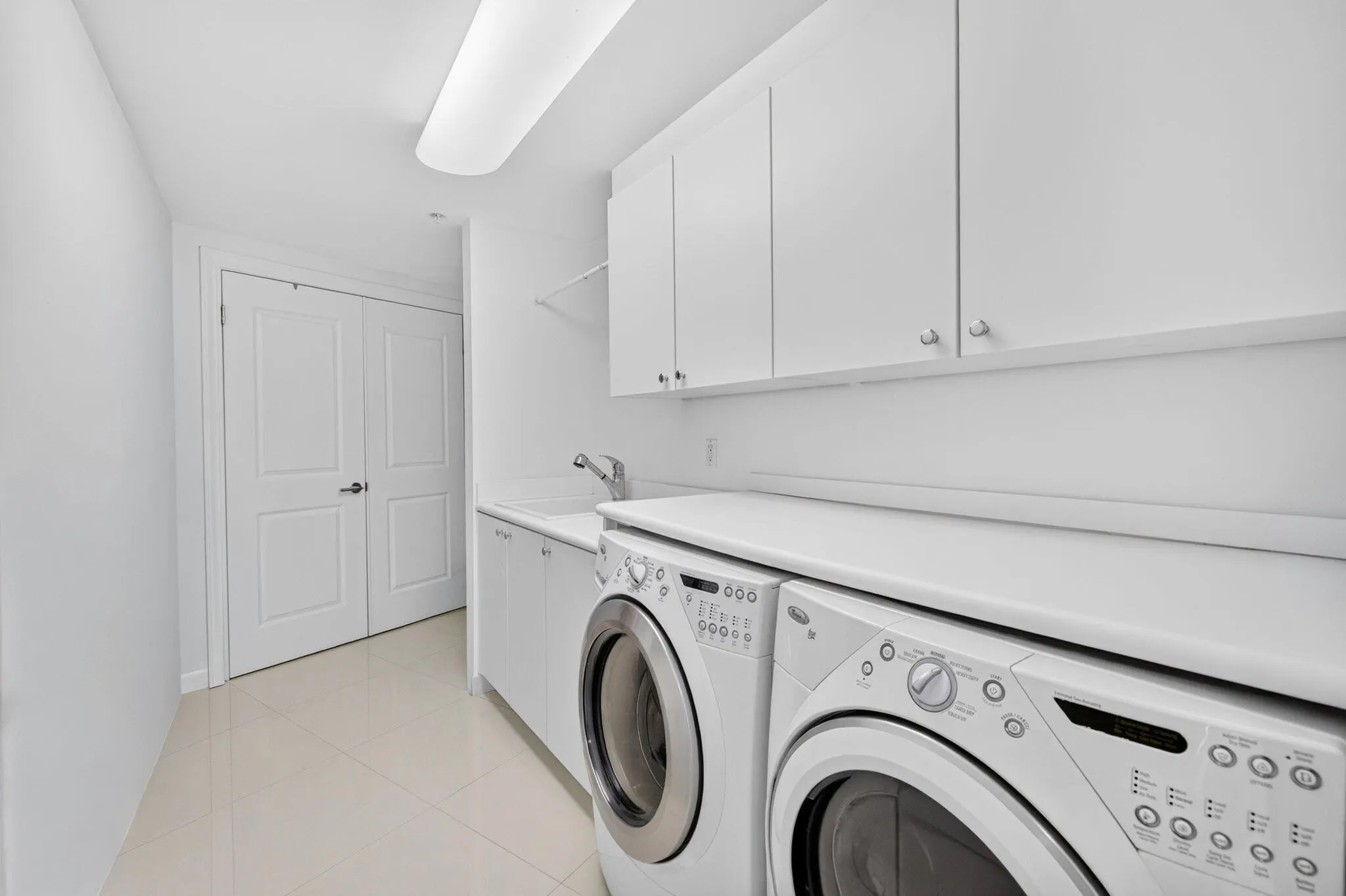 1 N Ocean Boulevard #1602