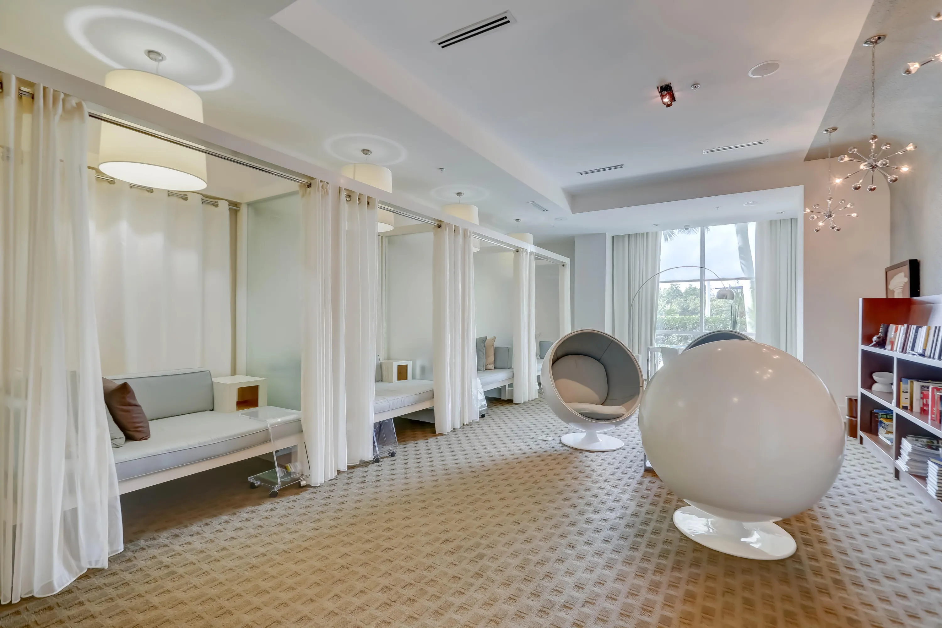 1 N Ocean Boulevard #1602