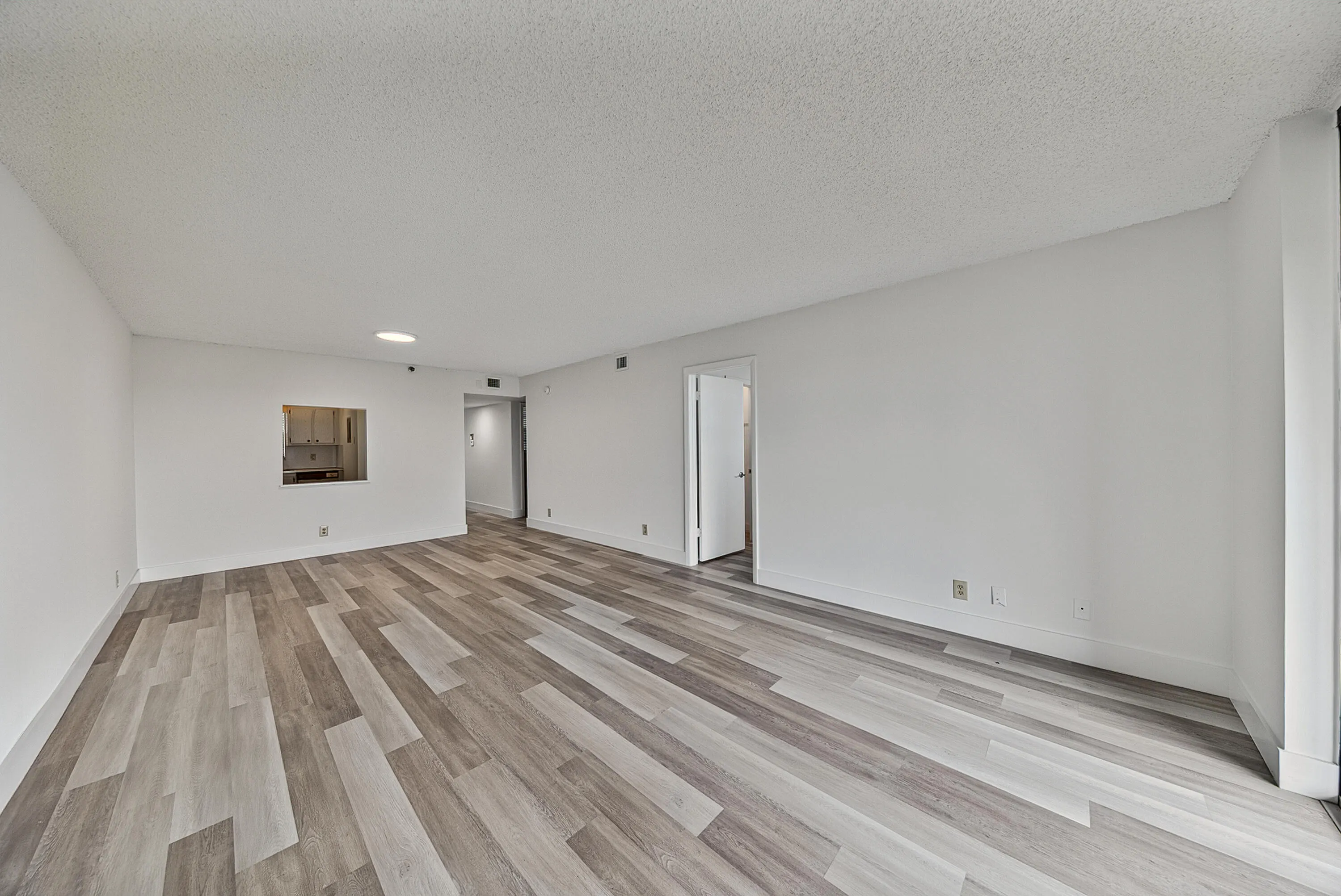 2430 DEER CREEK COUNTRY CLUB Boulevard #704-2
