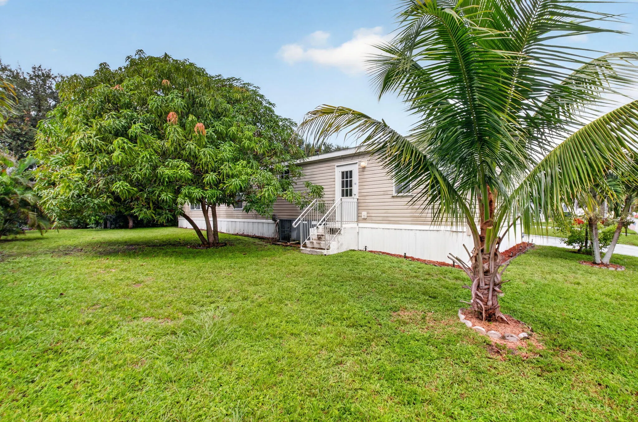 12375 S Military Trail S #33
