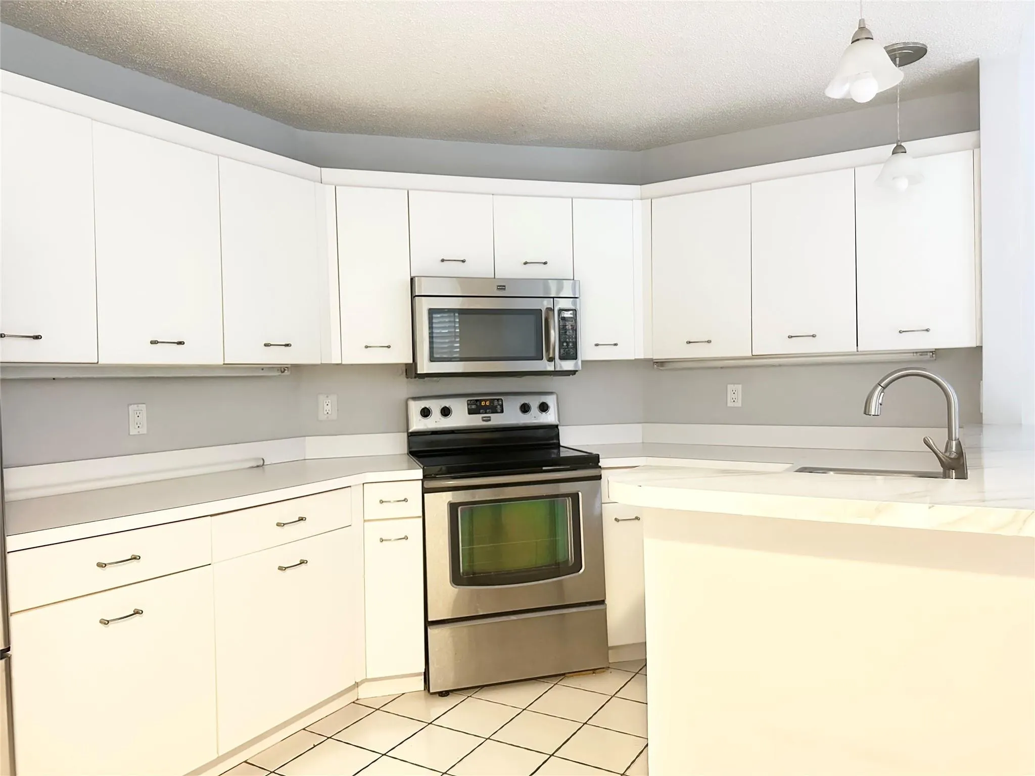 10461 NW 12th Court