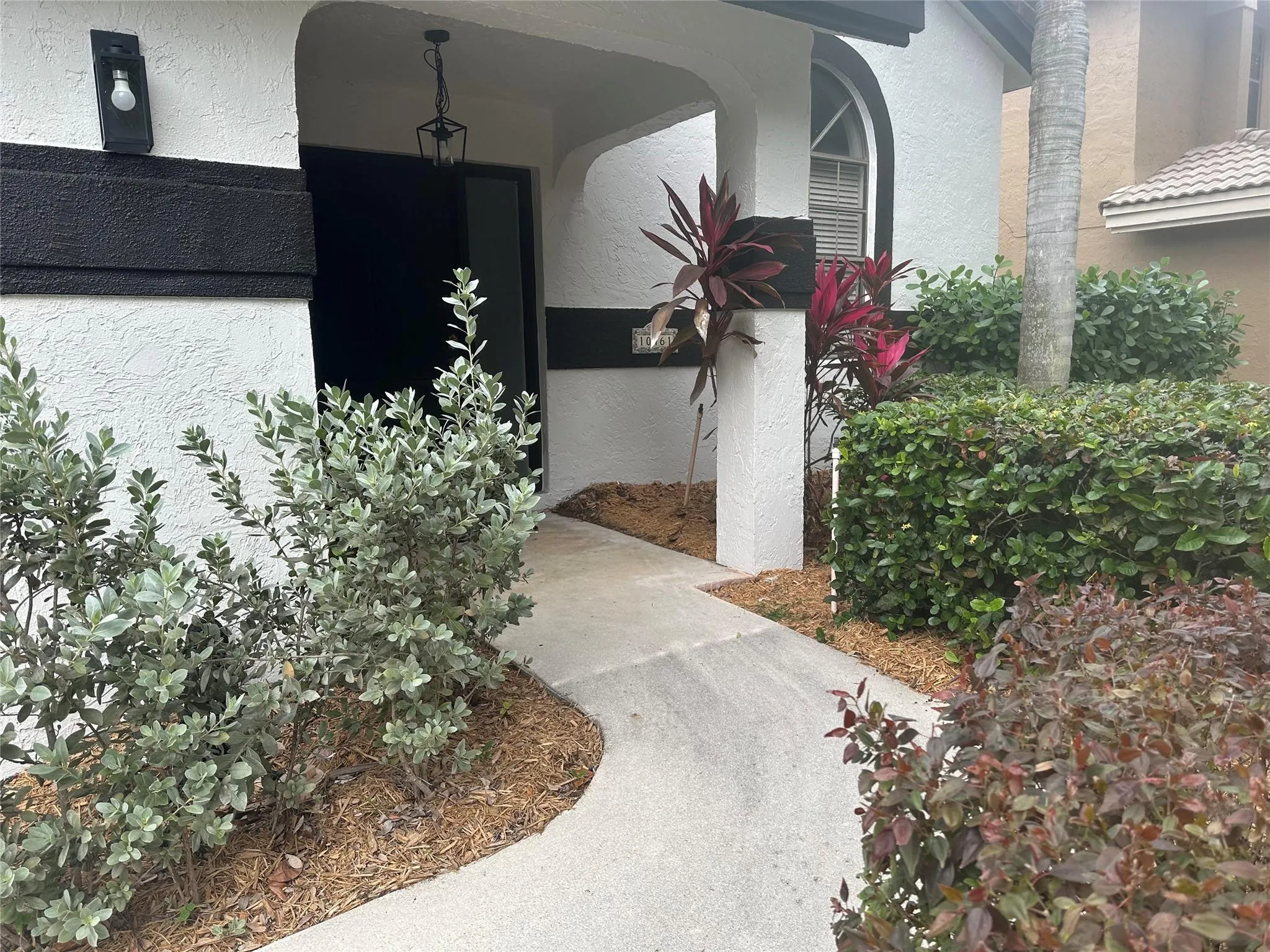 10461 NW 12th Court