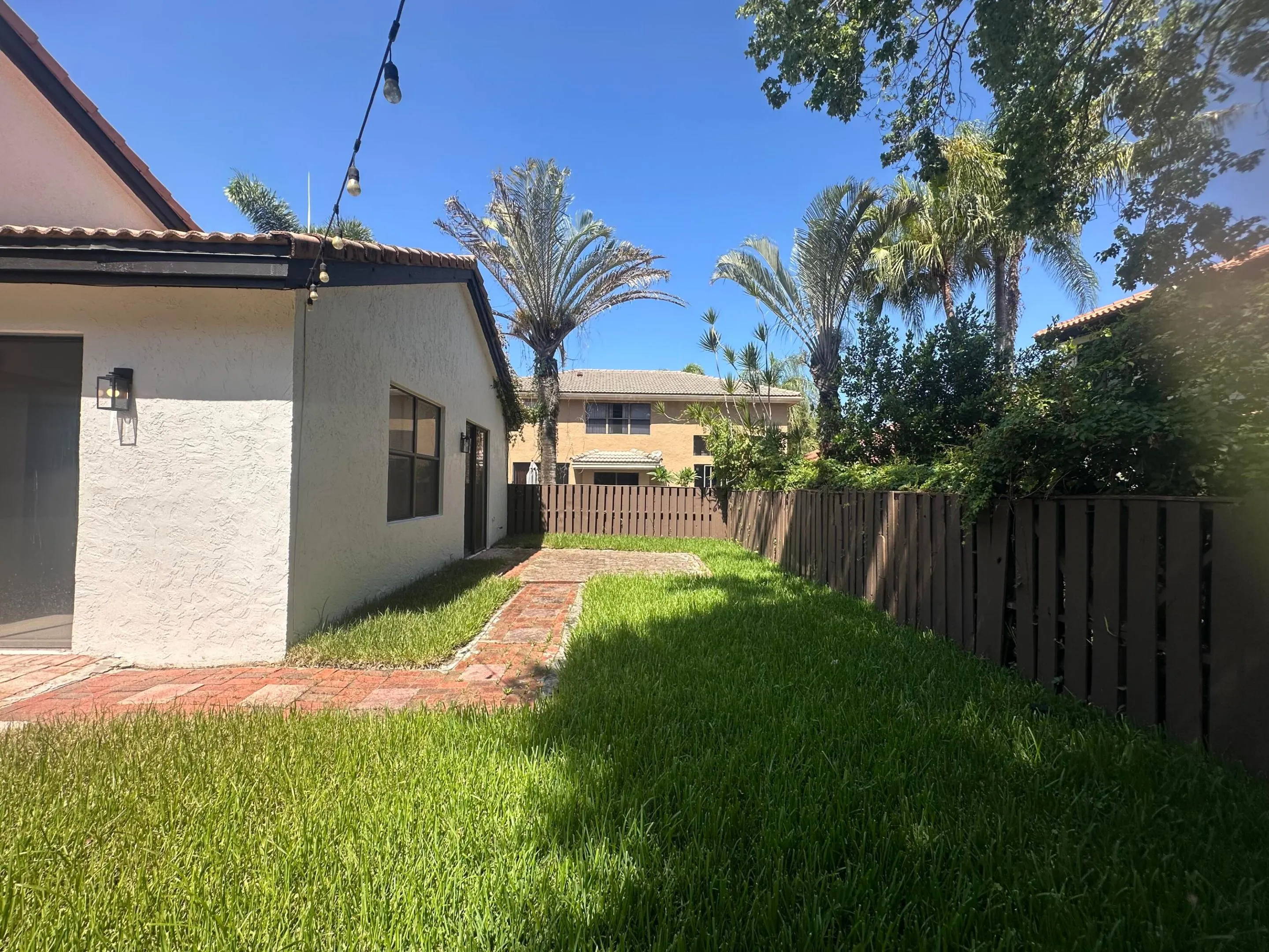 10461 NW 12th Court