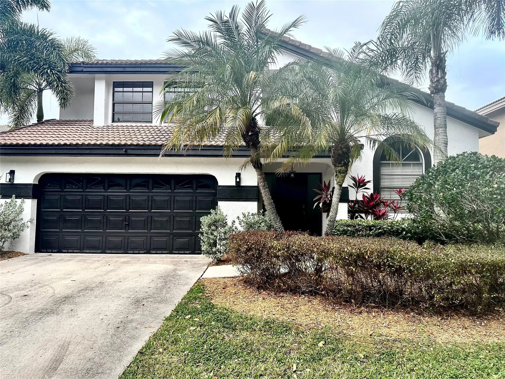 10461 NW 12th Court
