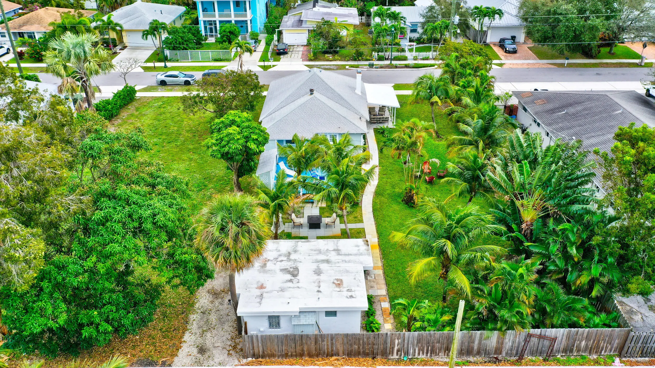 320 SE 4th Avenue