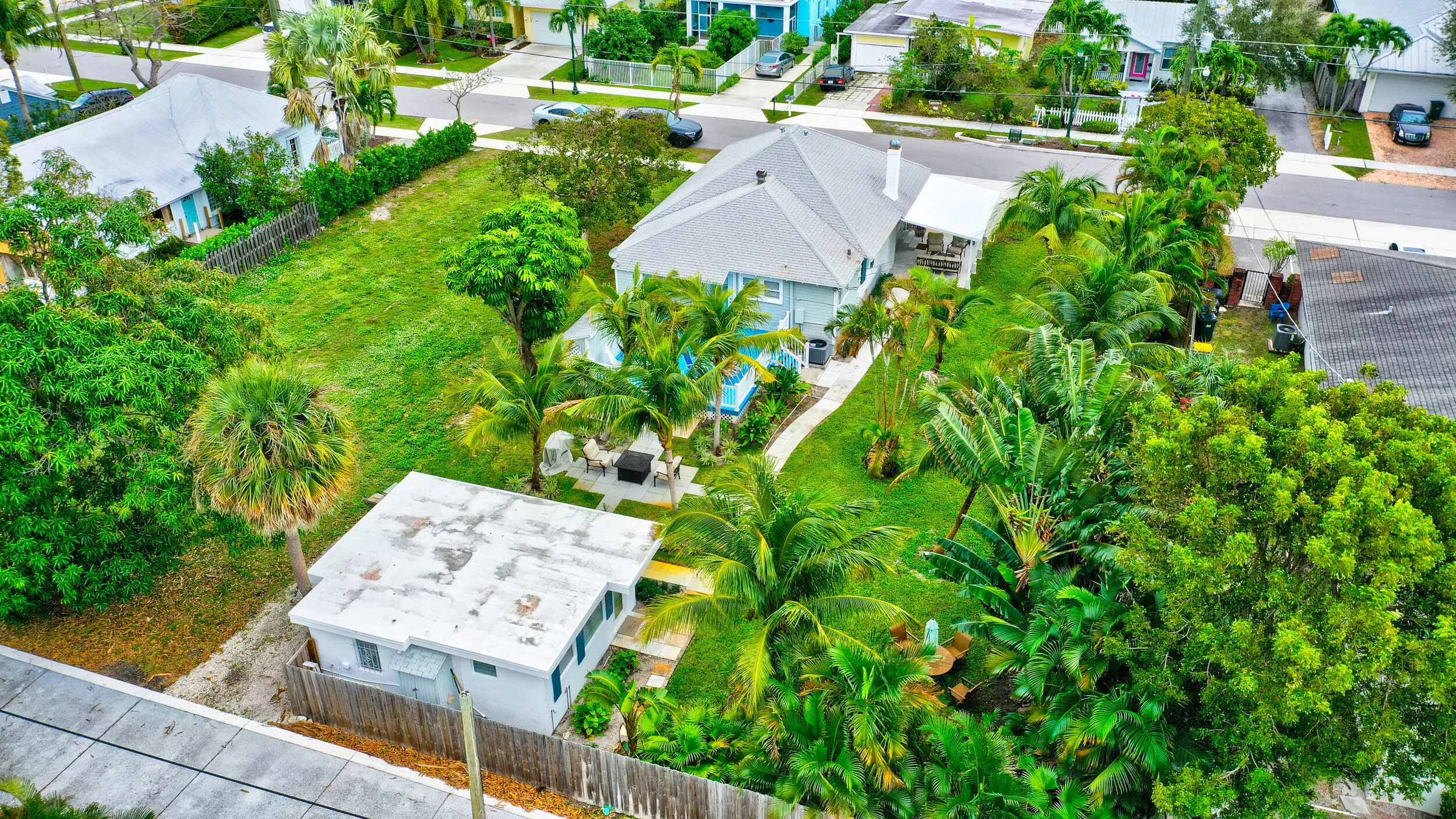 320 SE 4th Avenue