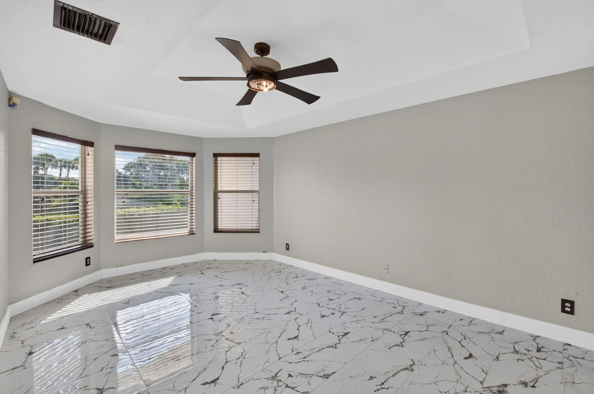 8186 White Rock Circle