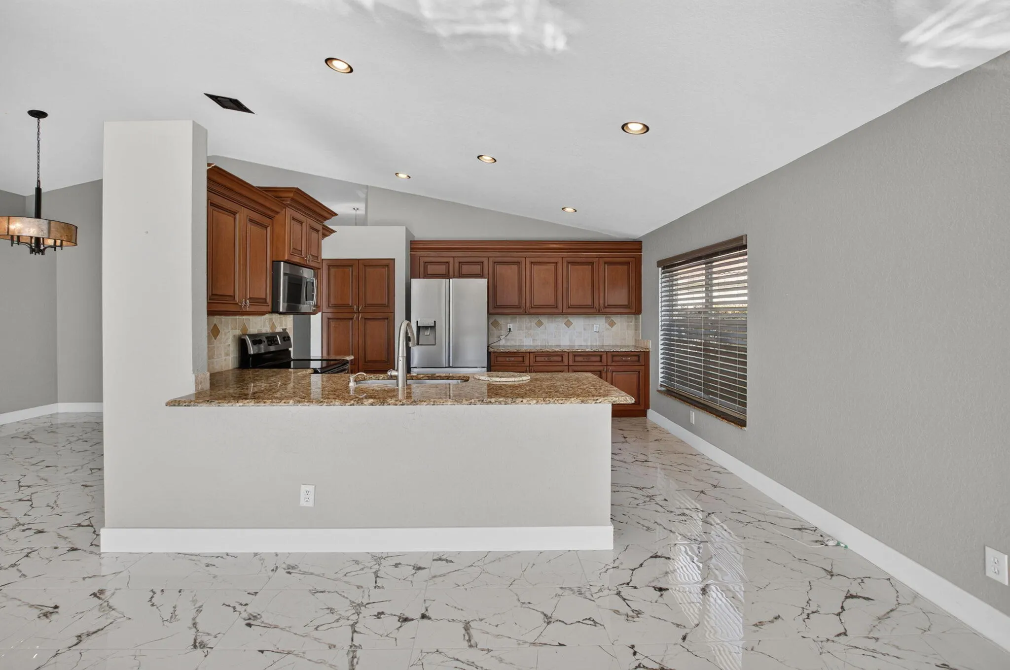 8186 White Rock Circle