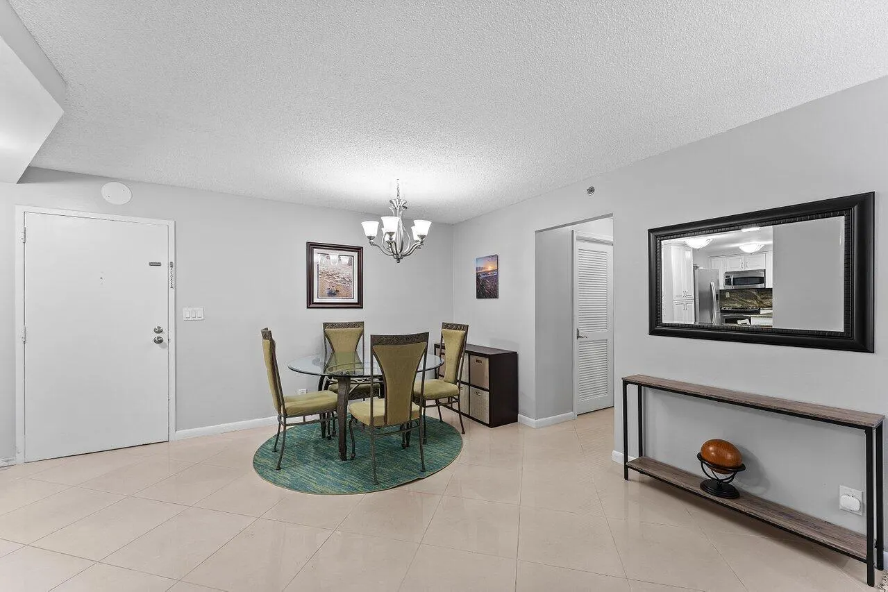 3215 S OCEAN Boulevard #407