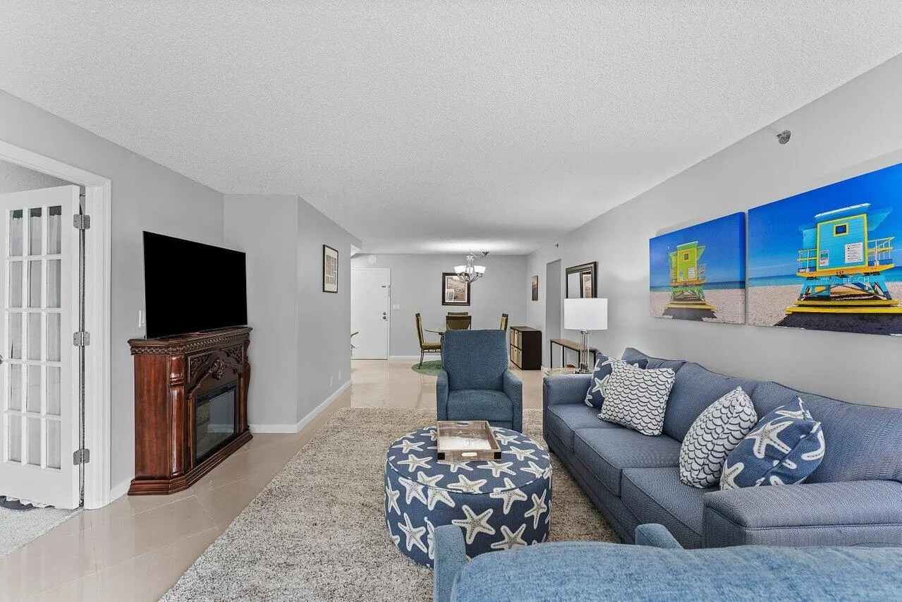 3215 S OCEAN Boulevard #407