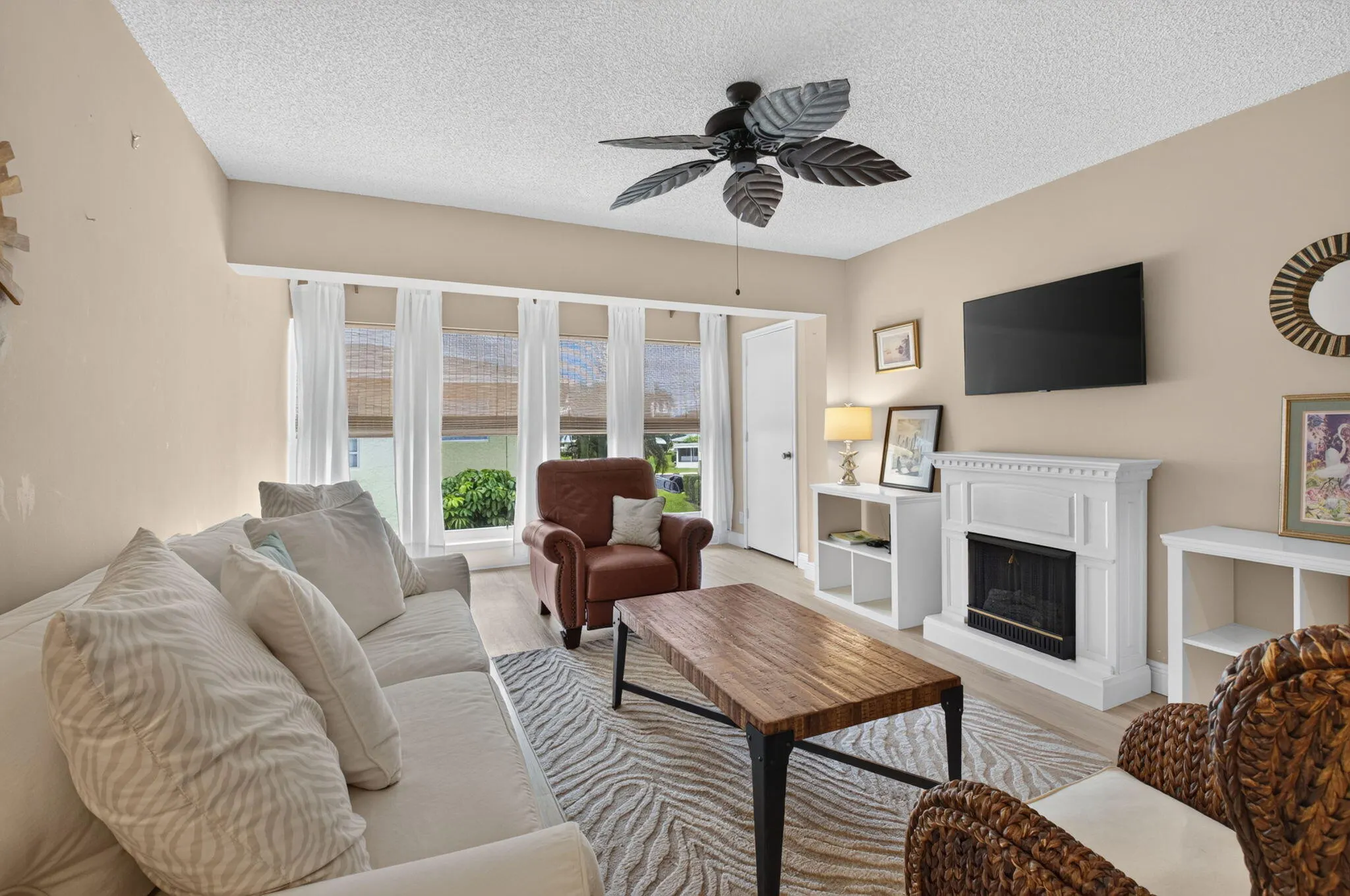 1120 Boxwood Drive