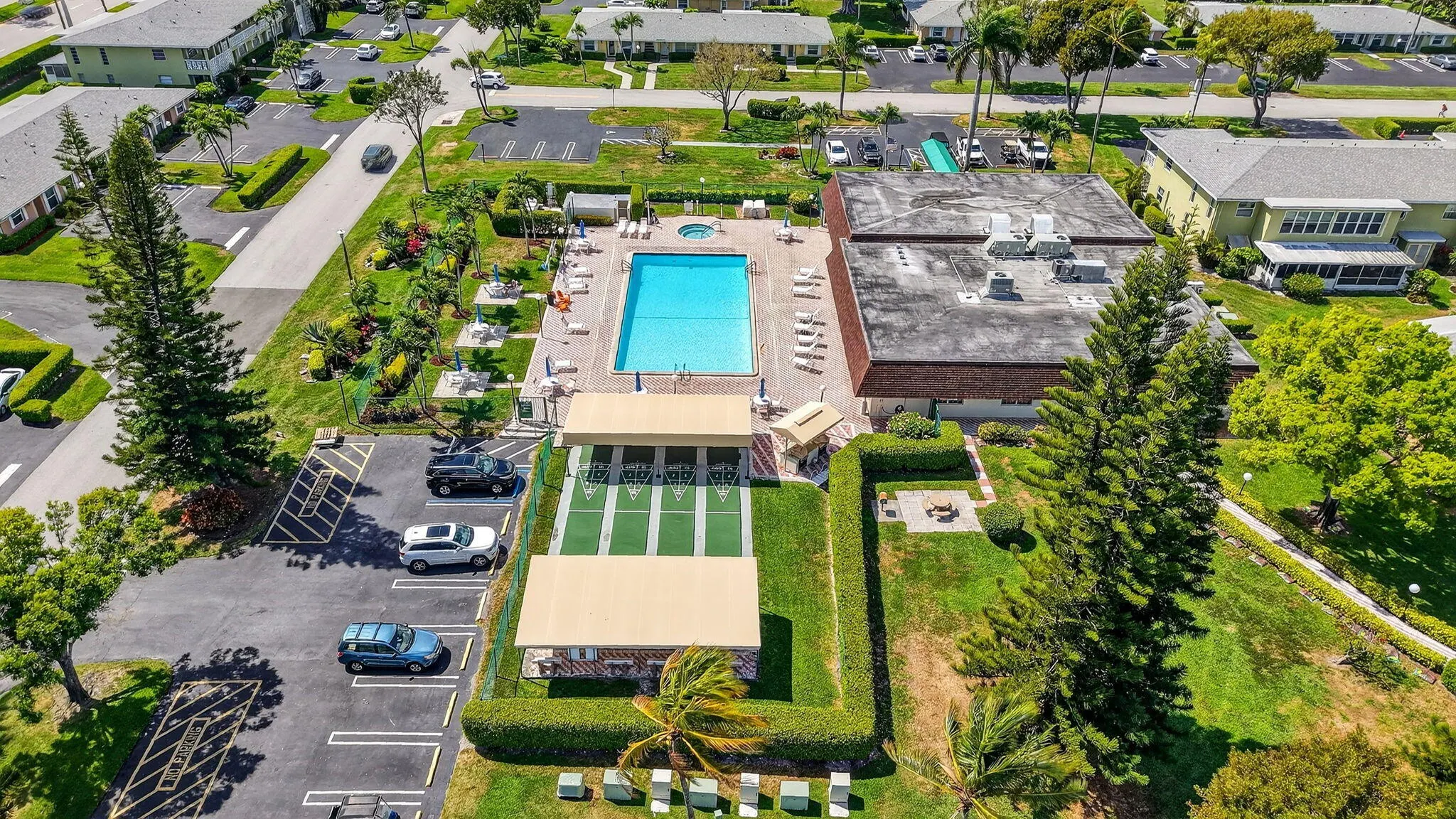 1120 Boxwood Drive