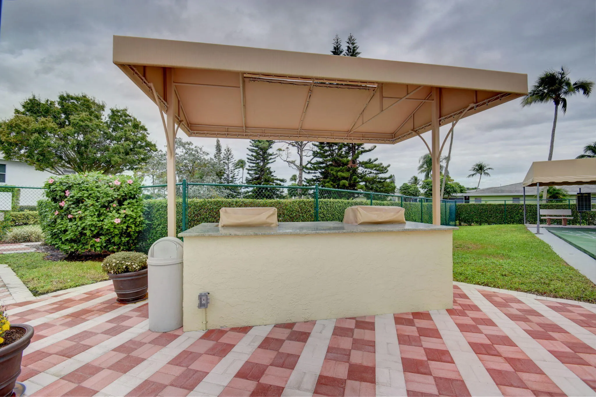 1120 Boxwood Drive