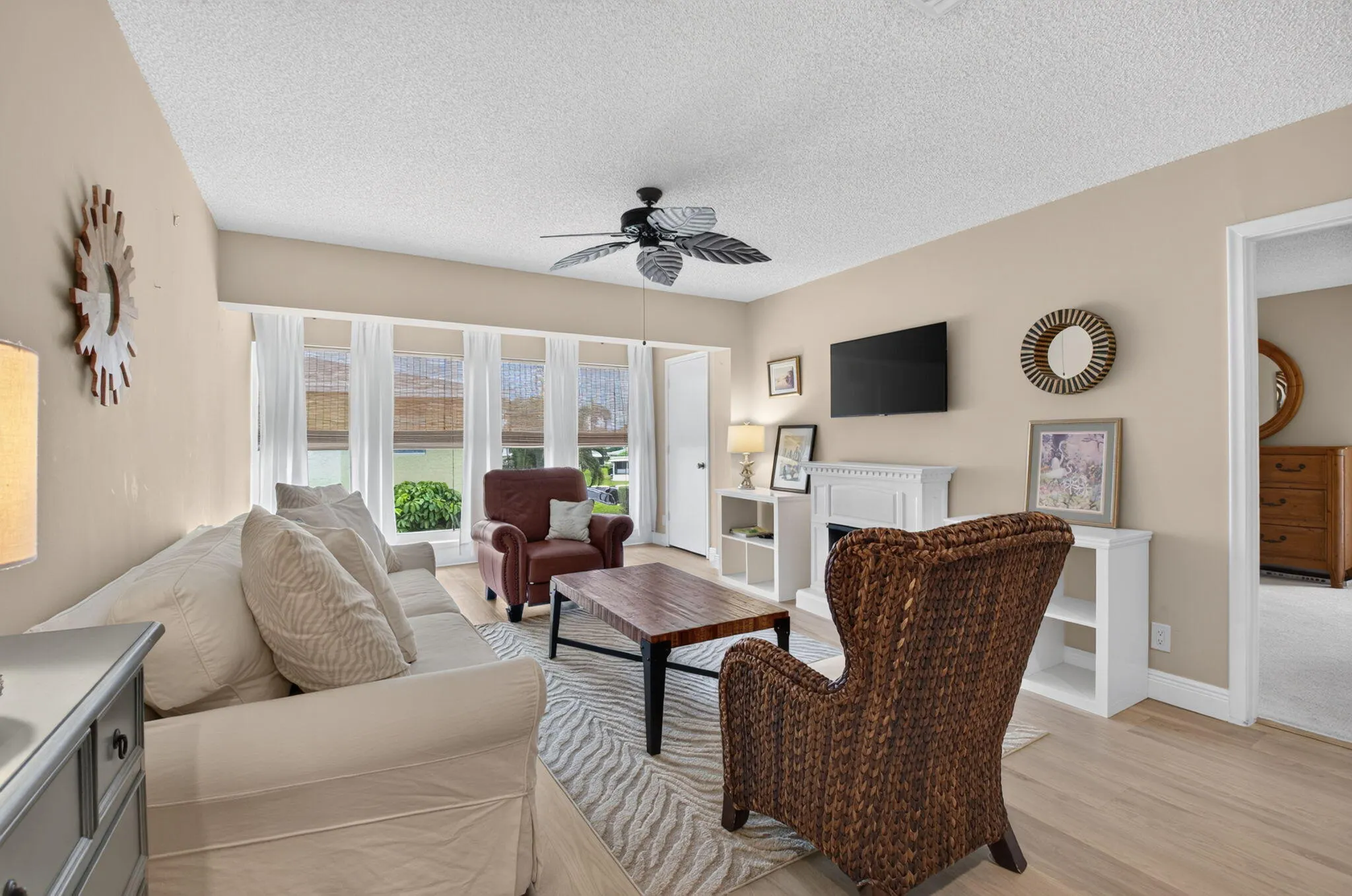 1120 Boxwood Drive