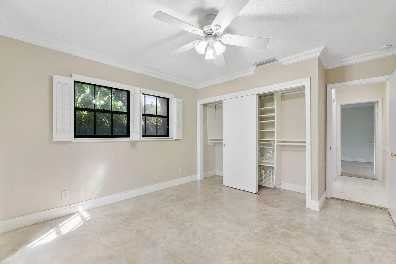 1350 W TERRA MAR Drive