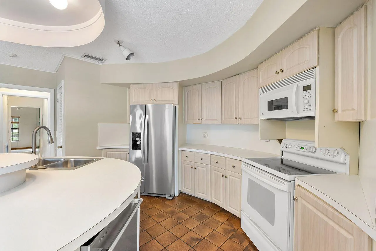 1350 W TERRA MAR Drive