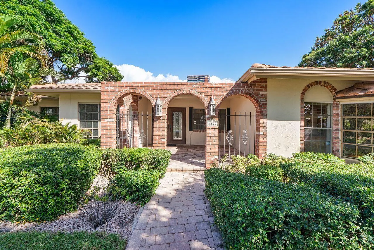 1350 W TERRA MAR Drive