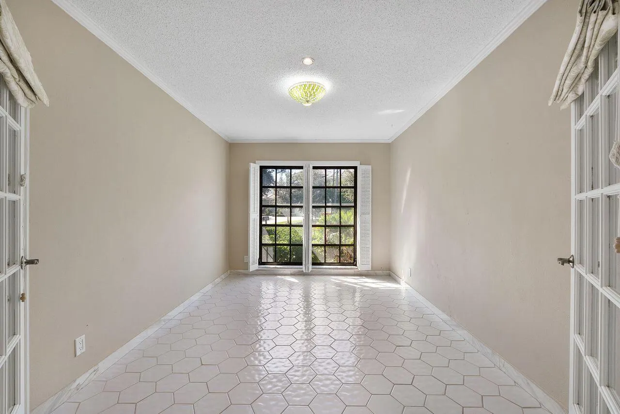 1350 W TERRA MAR Drive