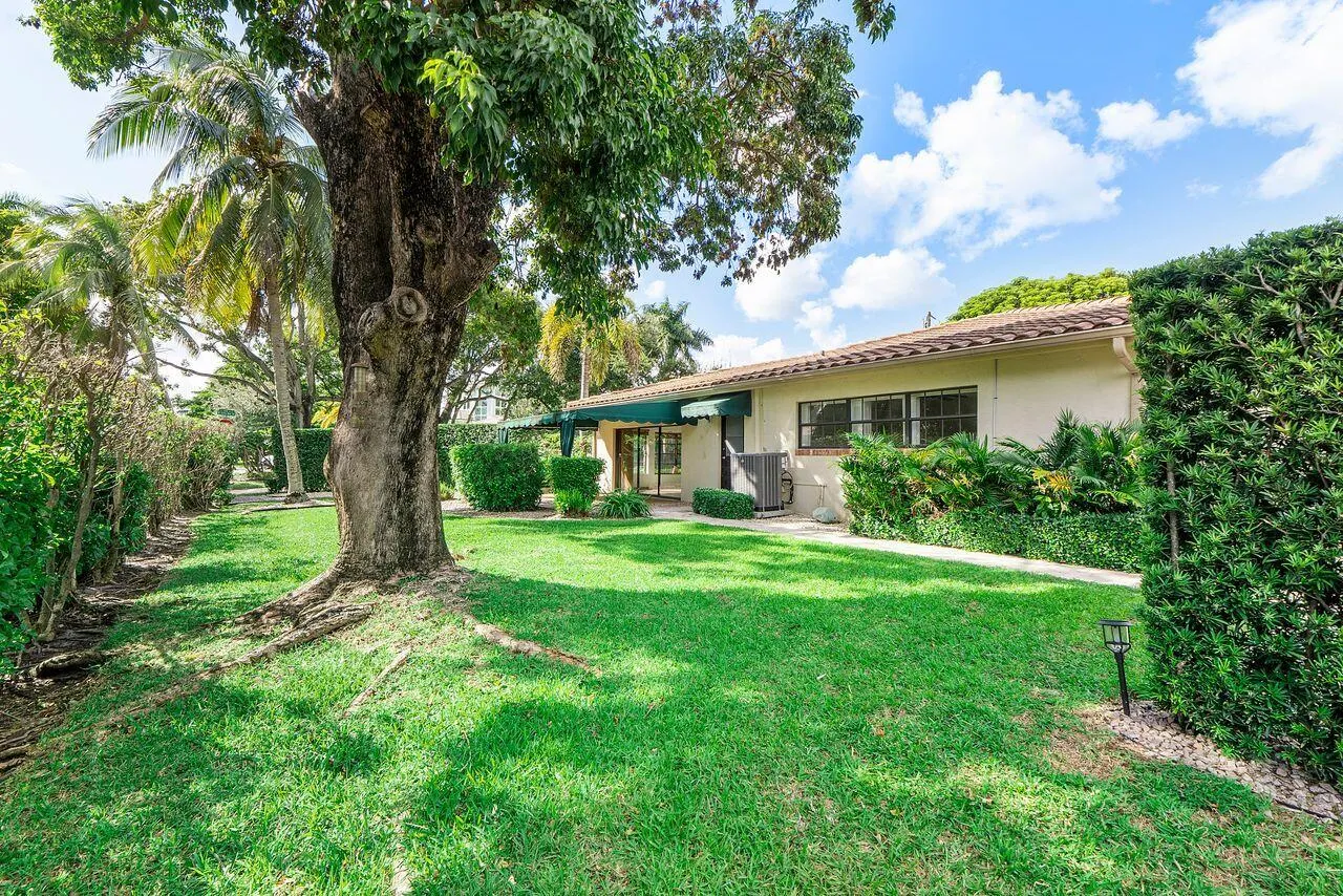 1350 W TERRA MAR Drive