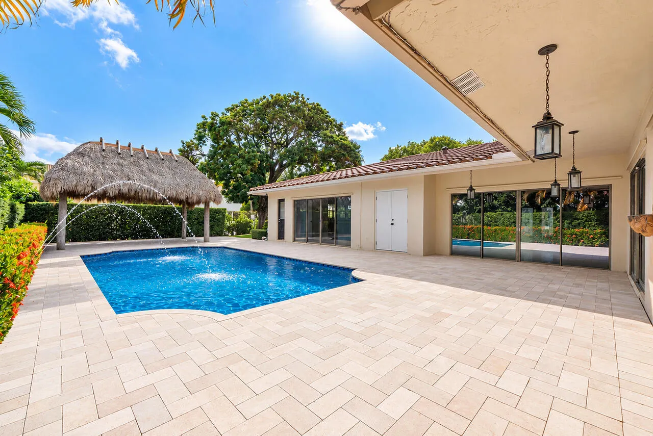 1350 W TERRA MAR Drive