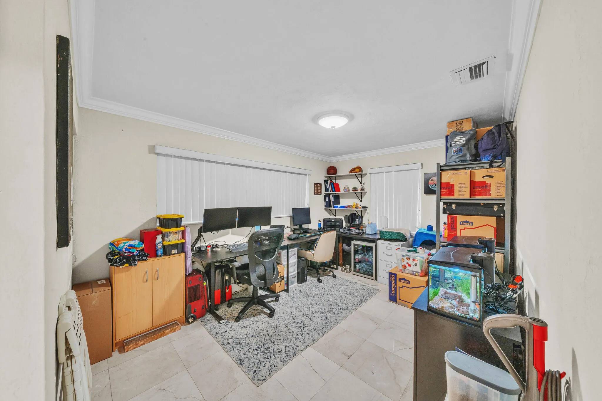 2600 NE 8TH Court