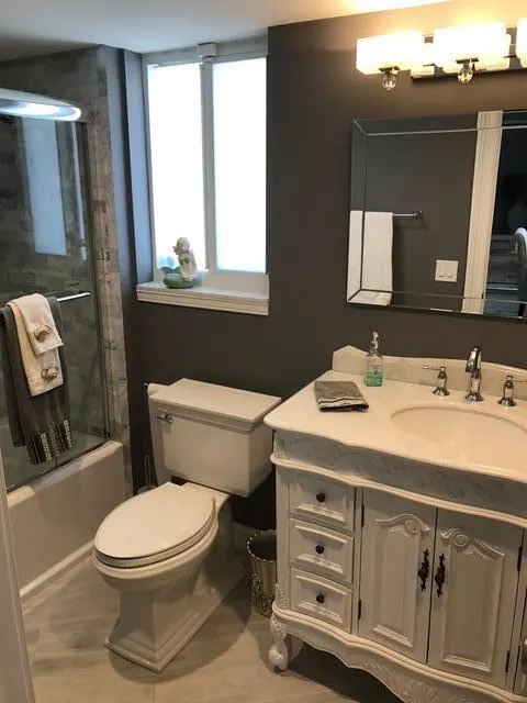 2731 NE 14TH ST Causeway NE #701