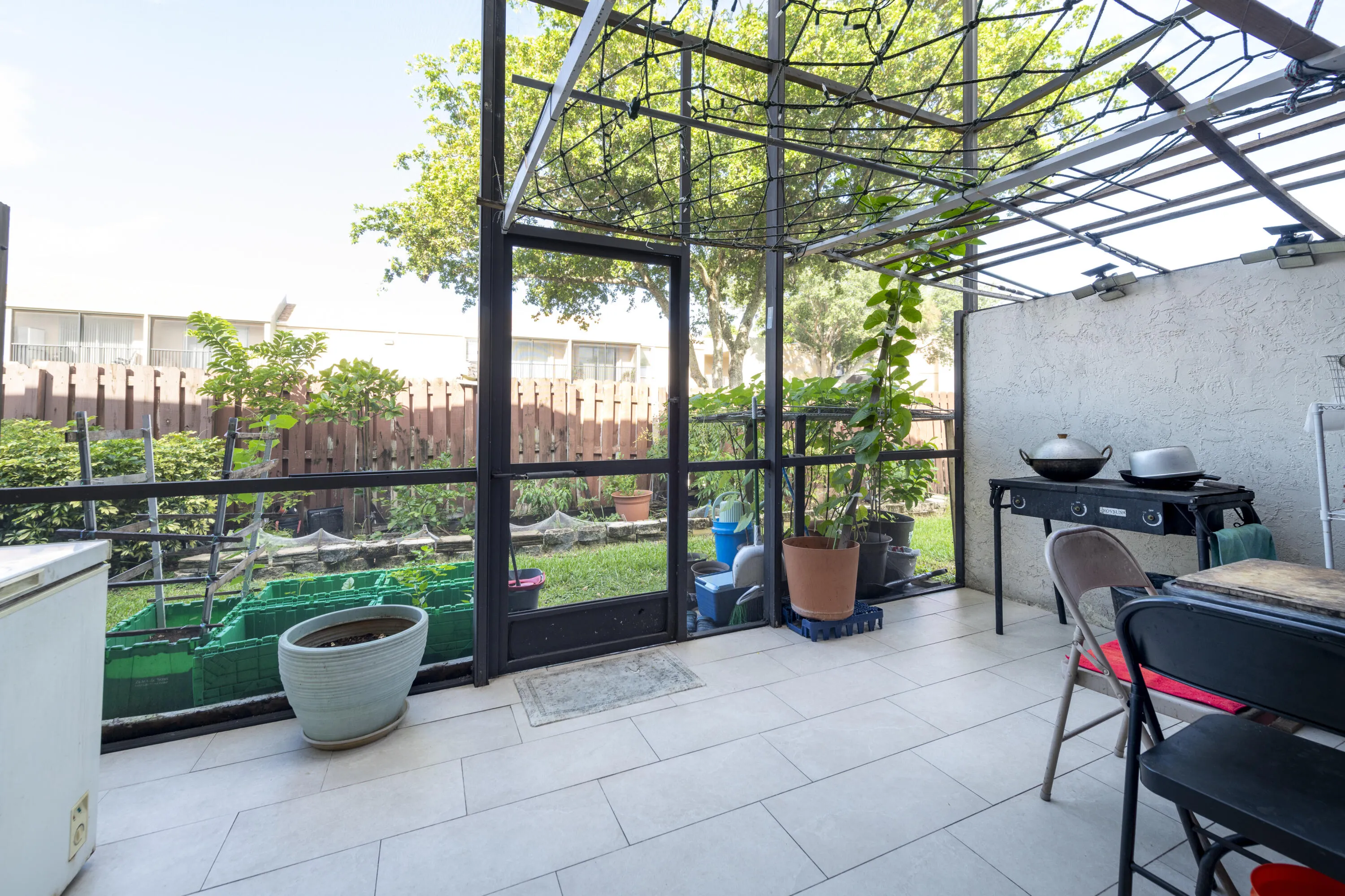 4421 SW 70TH Terrace