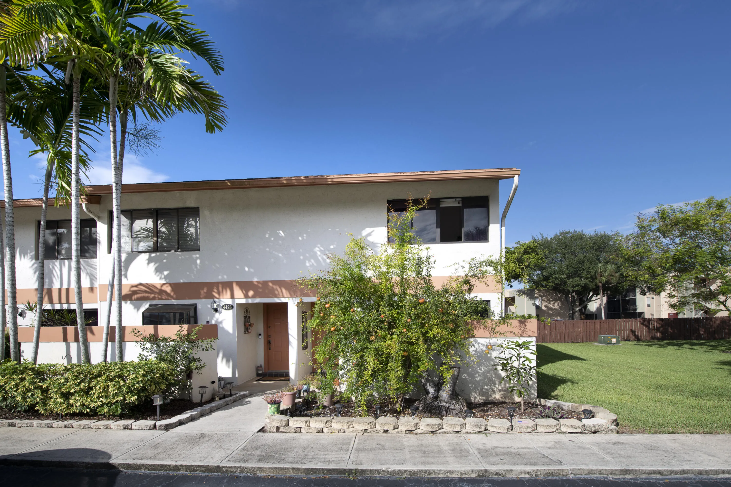 4421 SW 70TH Terrace