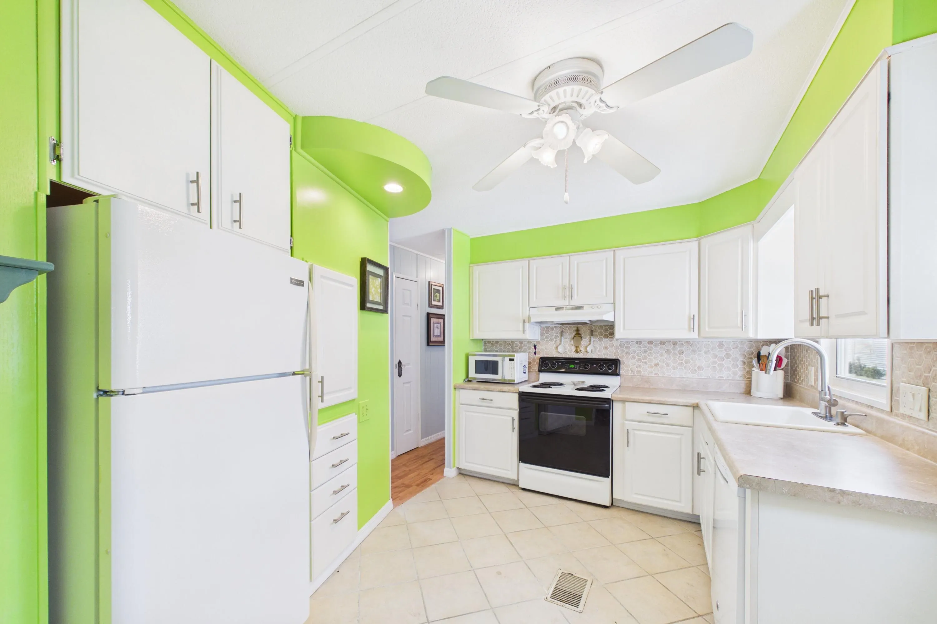54016 Chapella Bay
