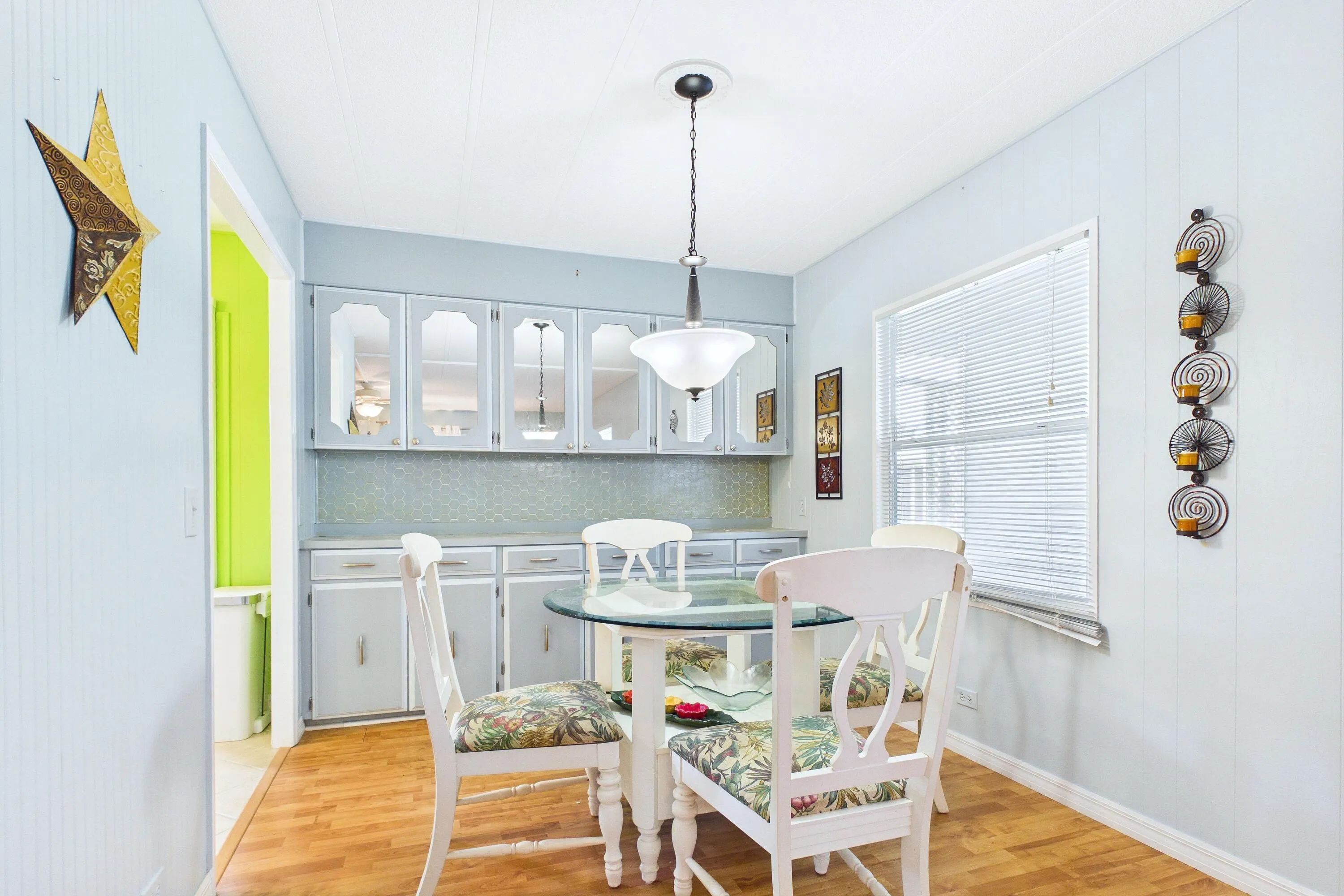 54016 Chapella Bay