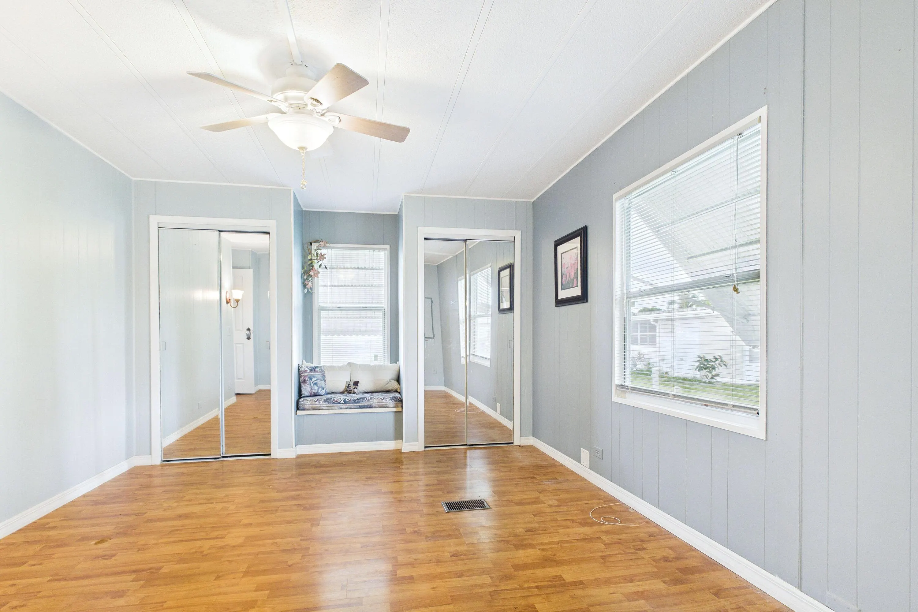54016 Chapella Bay