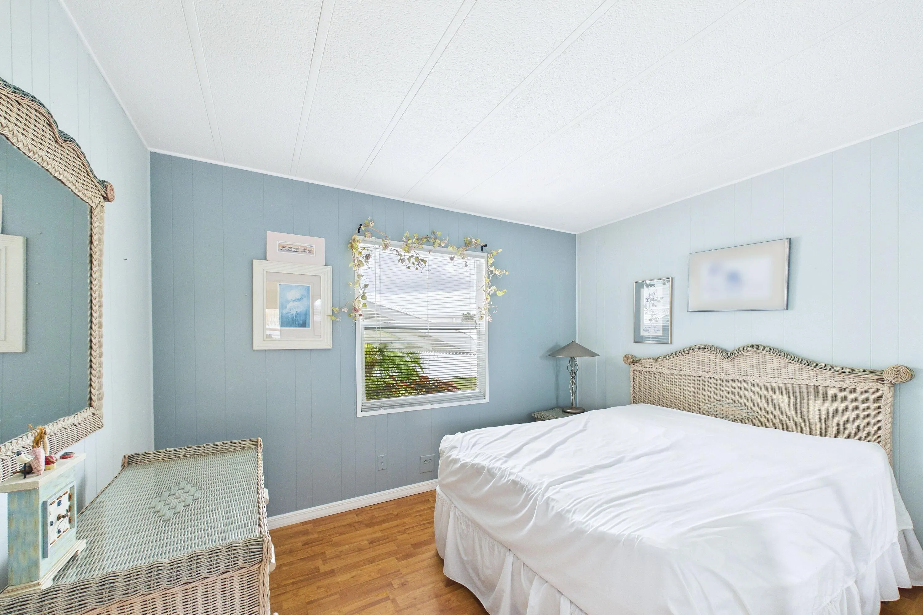 54016 Chapella Bay