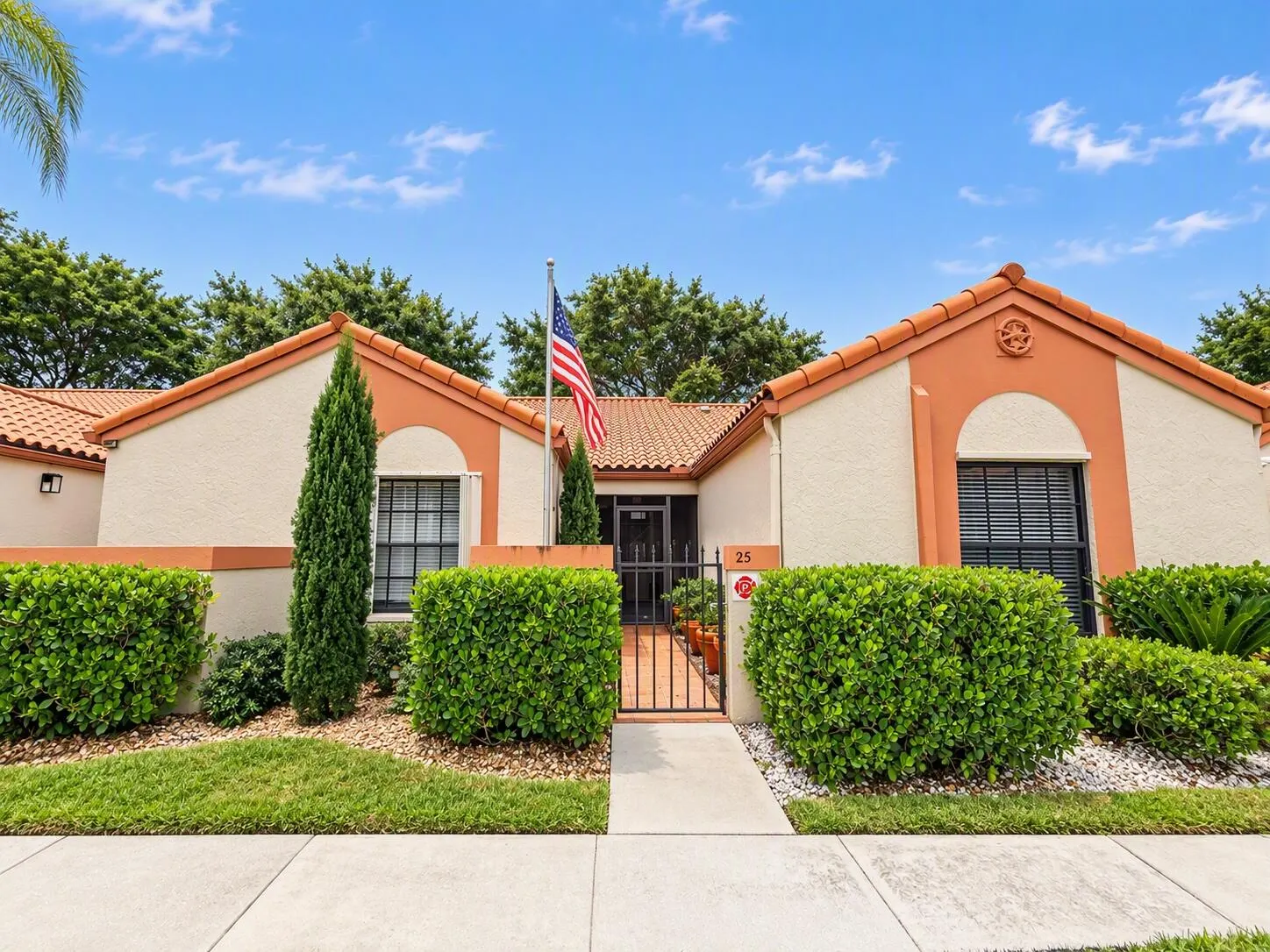 25 Centennial Court