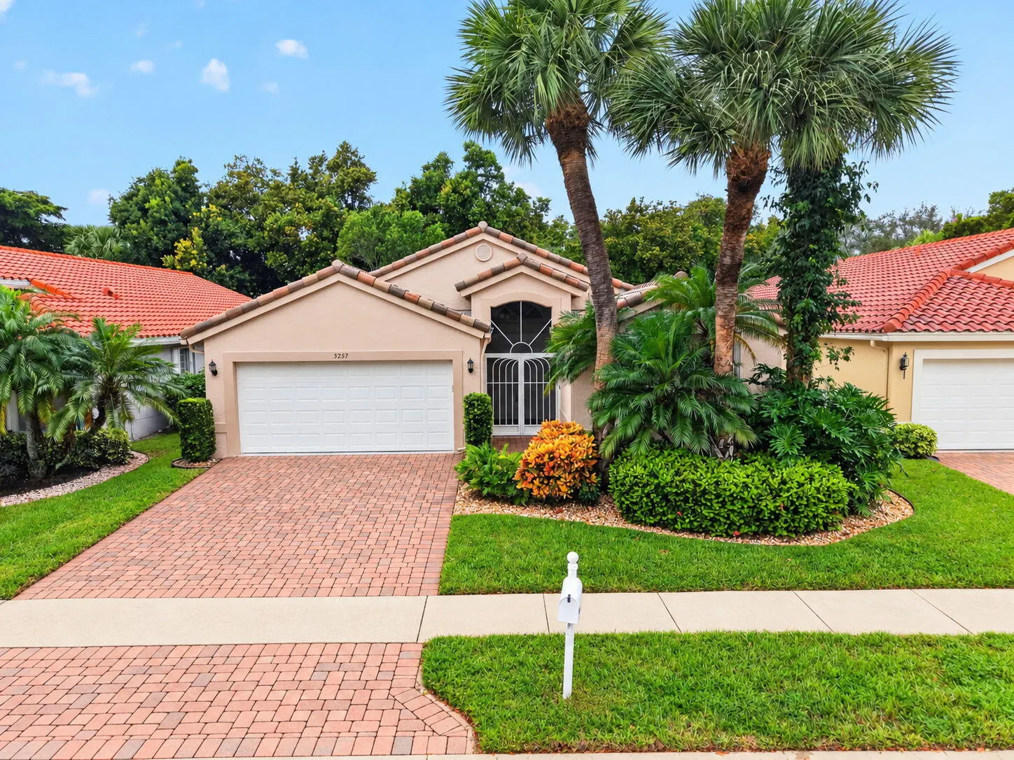 5257 GLENVILLE Drive