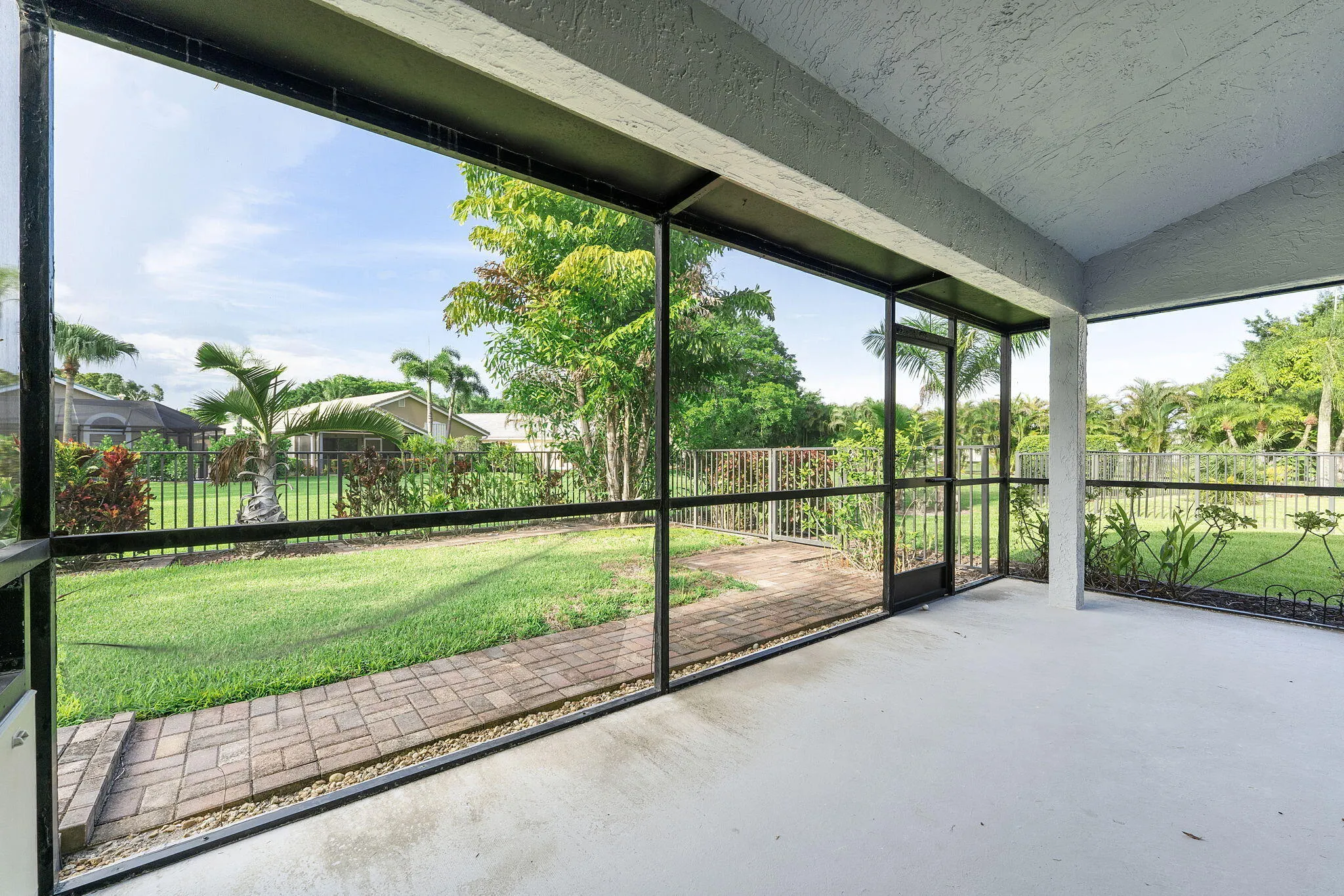 8103 COVINGTON Court