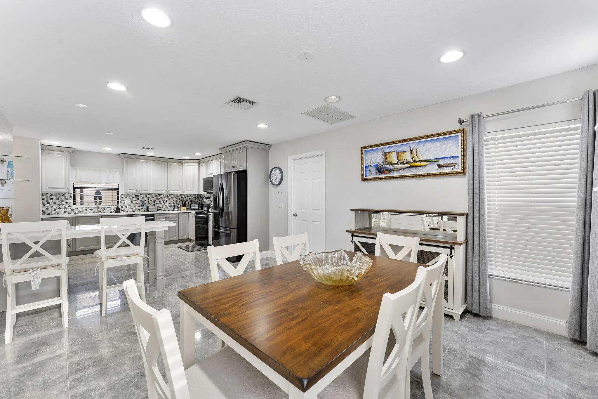 8103 COVINGTON Court