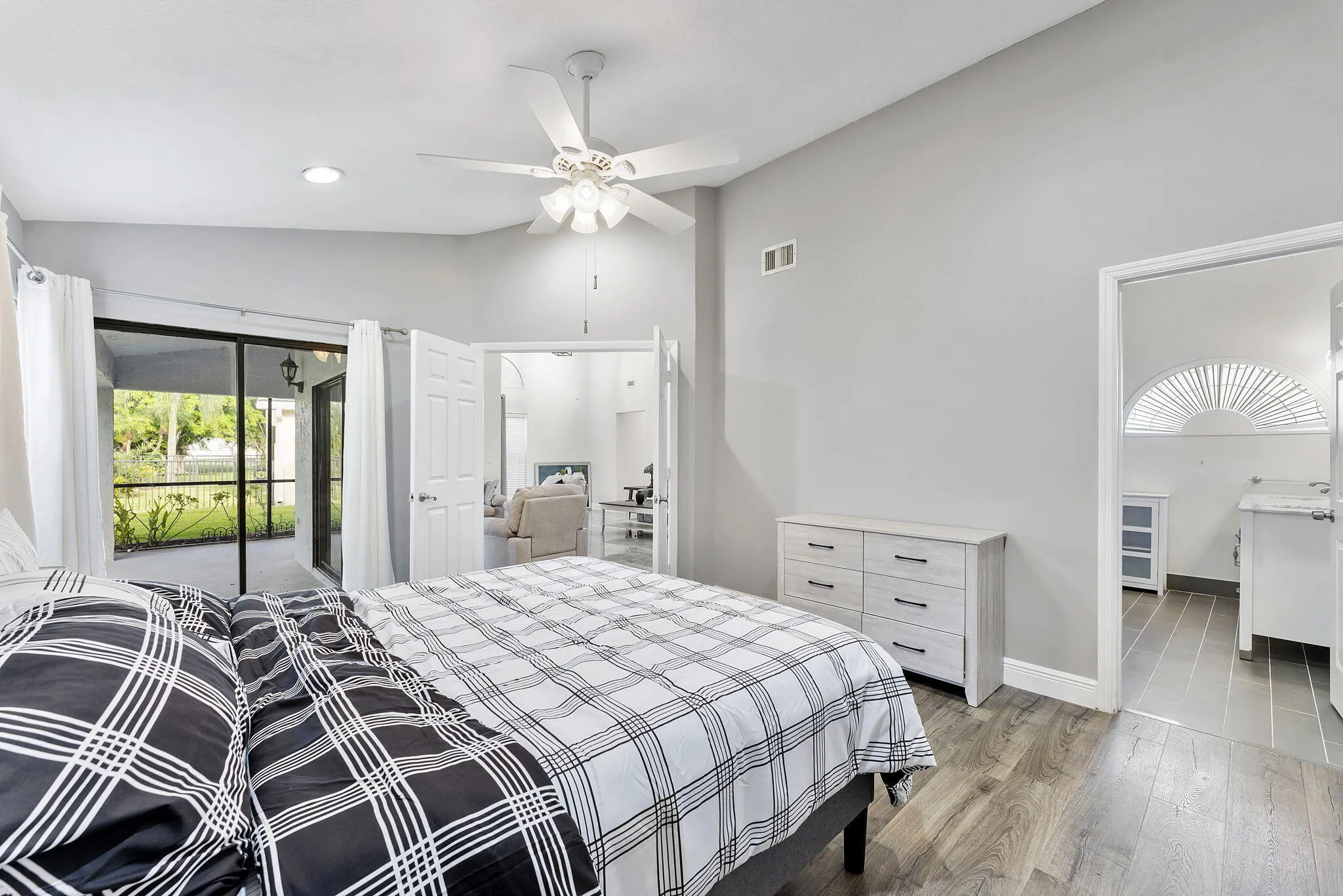 8103 COVINGTON Court