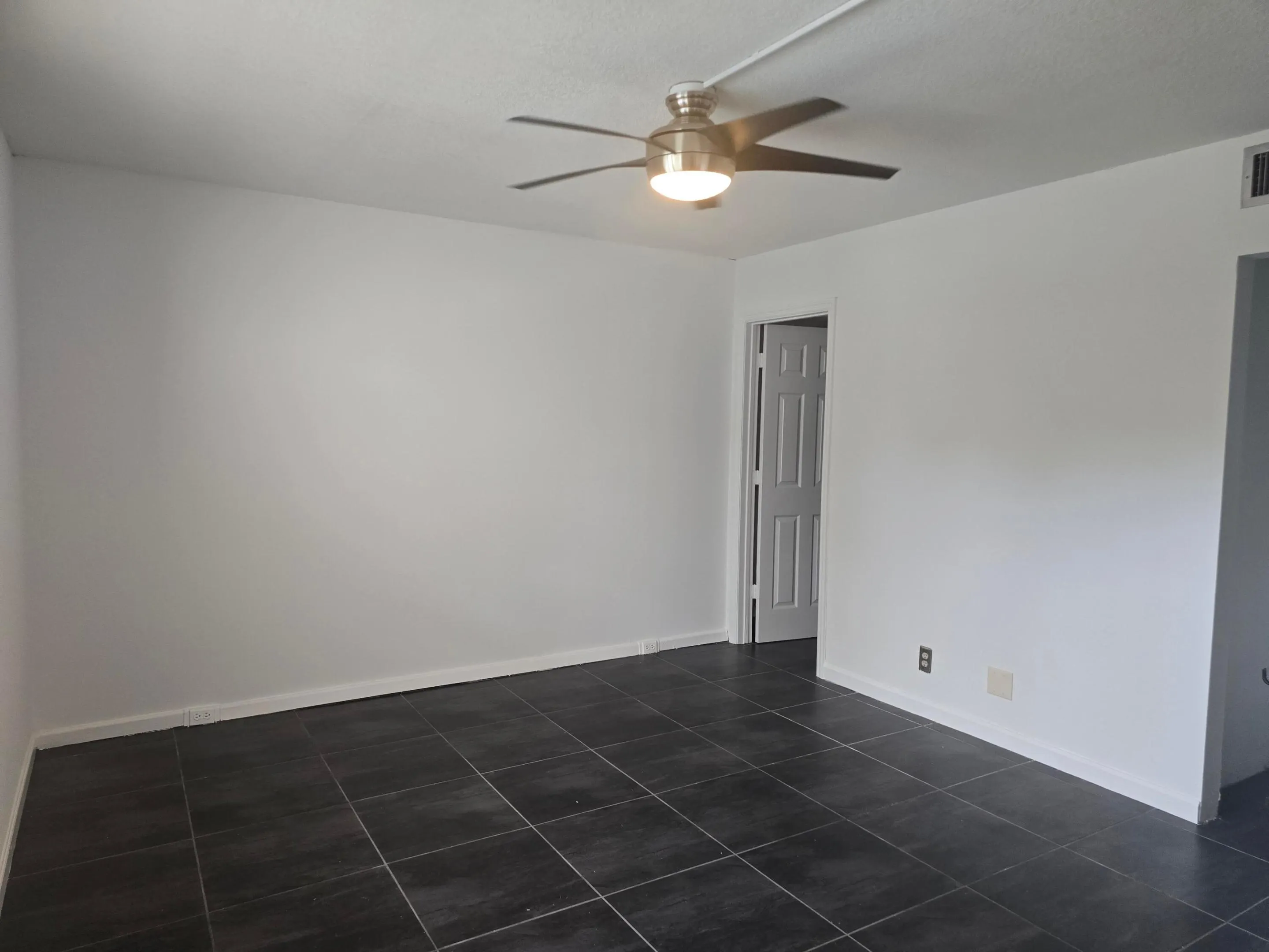 3401 BIMINI Lane #G2