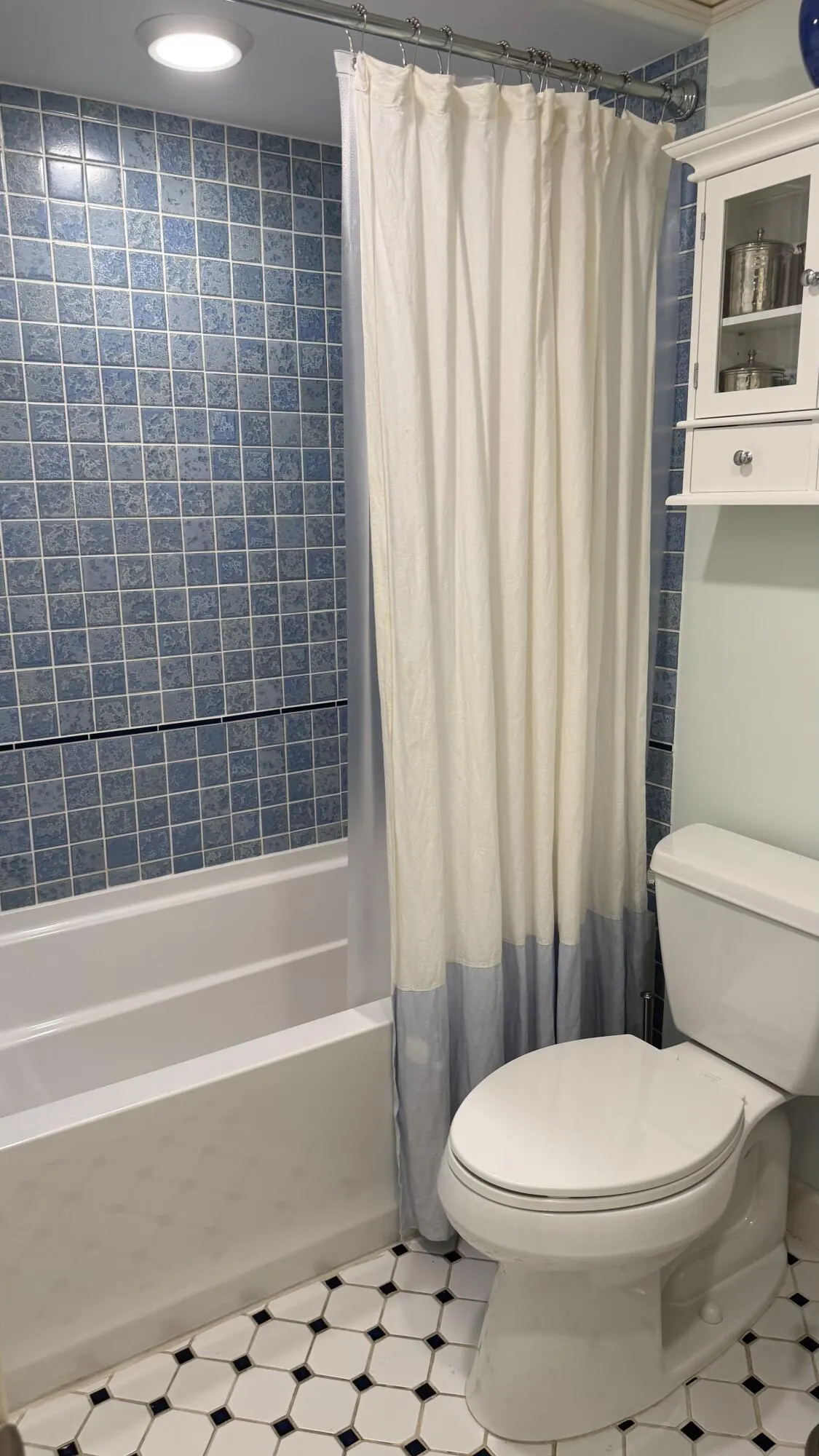 2841 SOMERSET Drive #112