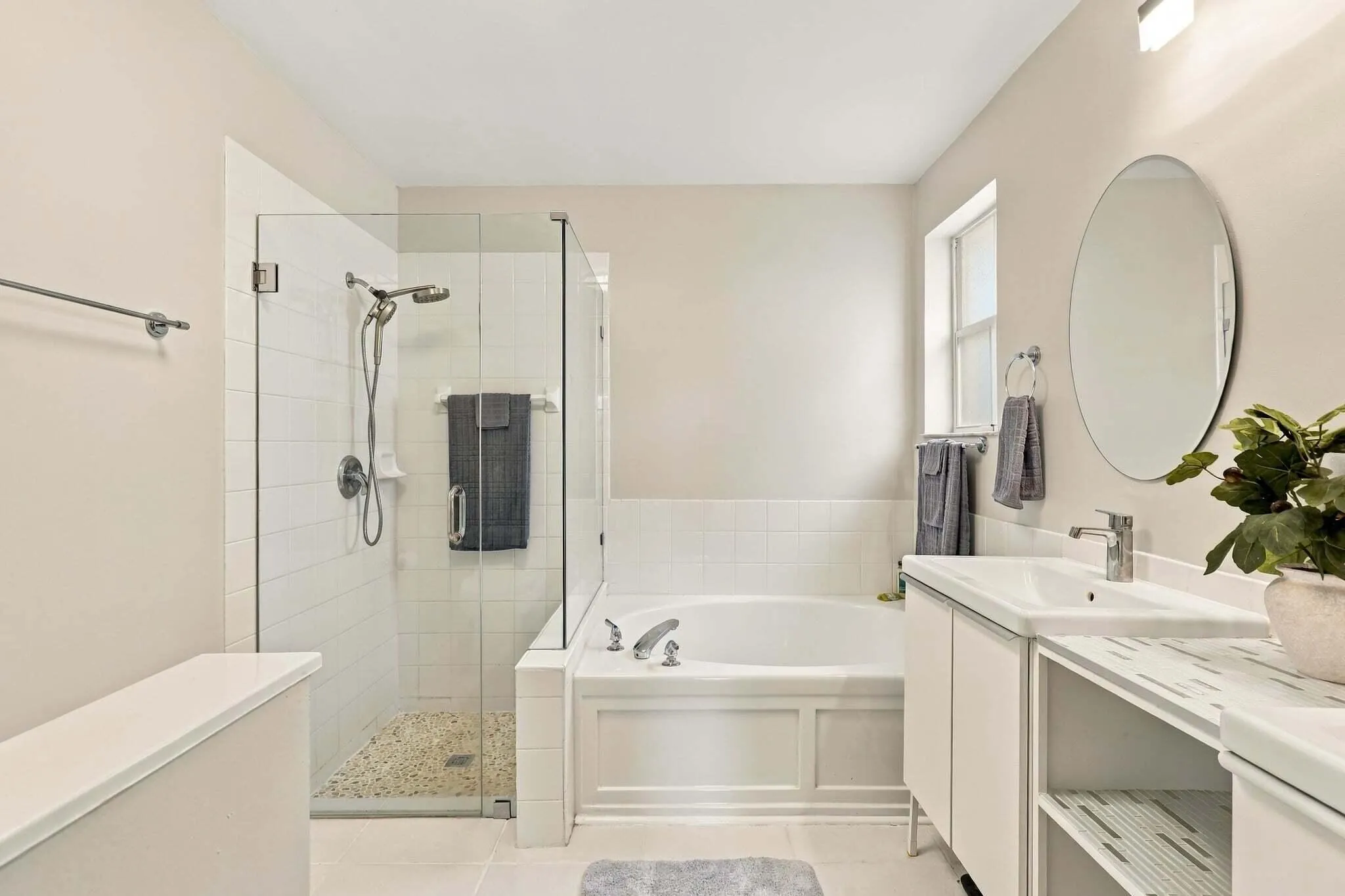 4365 NW 45TH Terrace