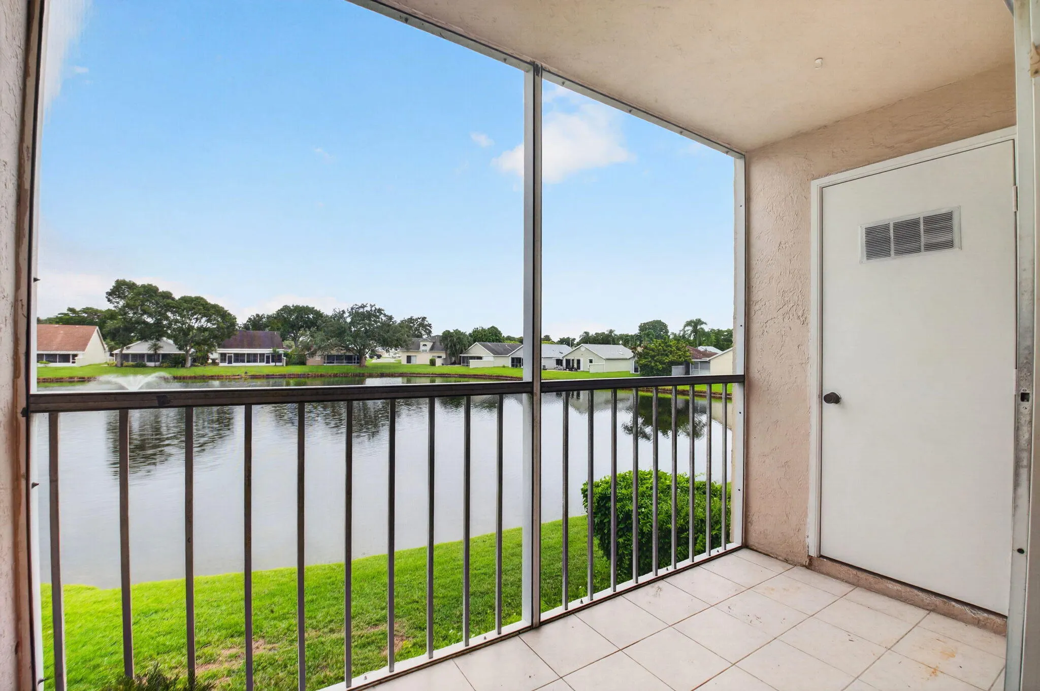 13791 ONEIDA Drive #E2
