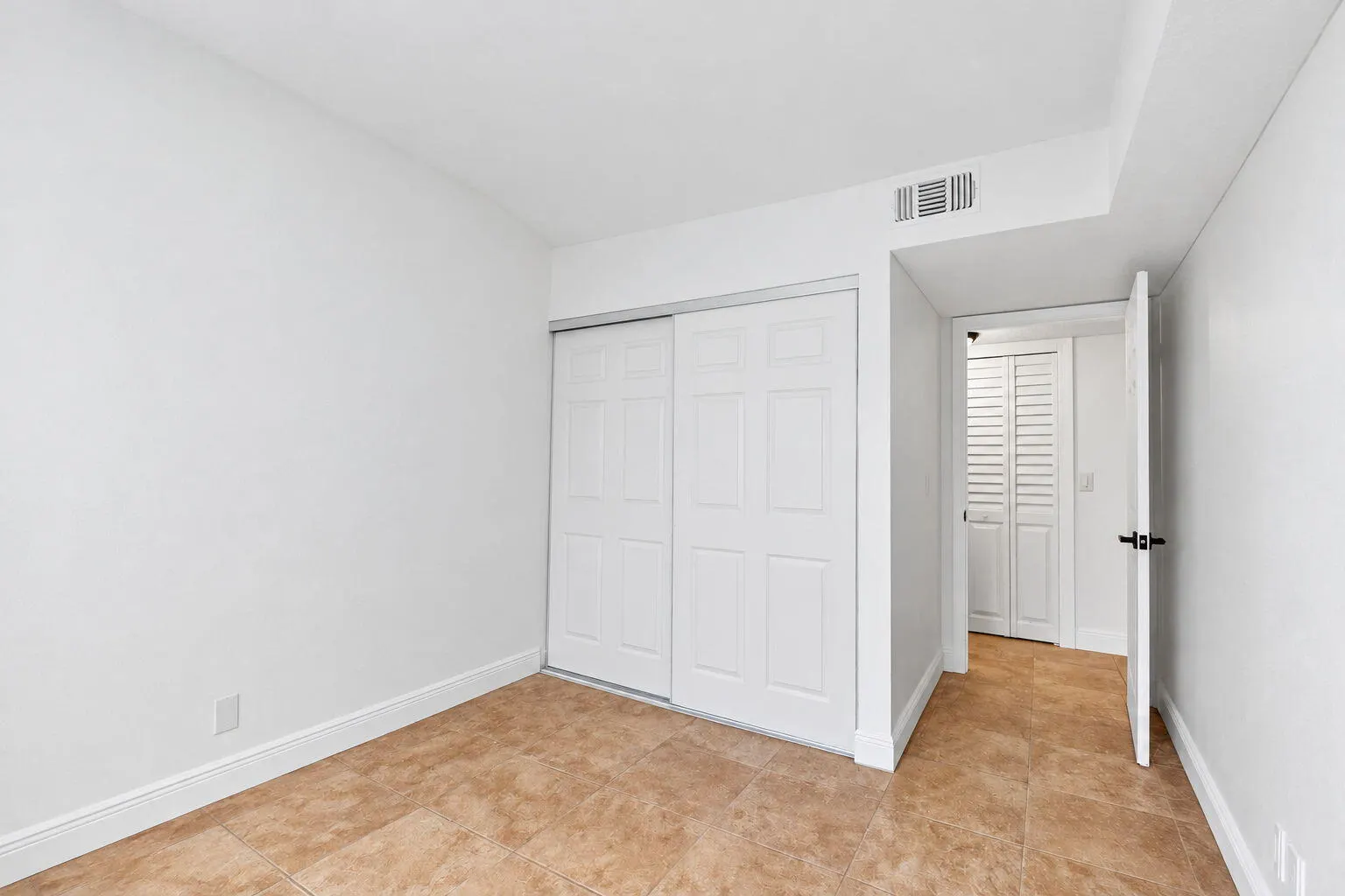 13791 ONEIDA Drive #E2