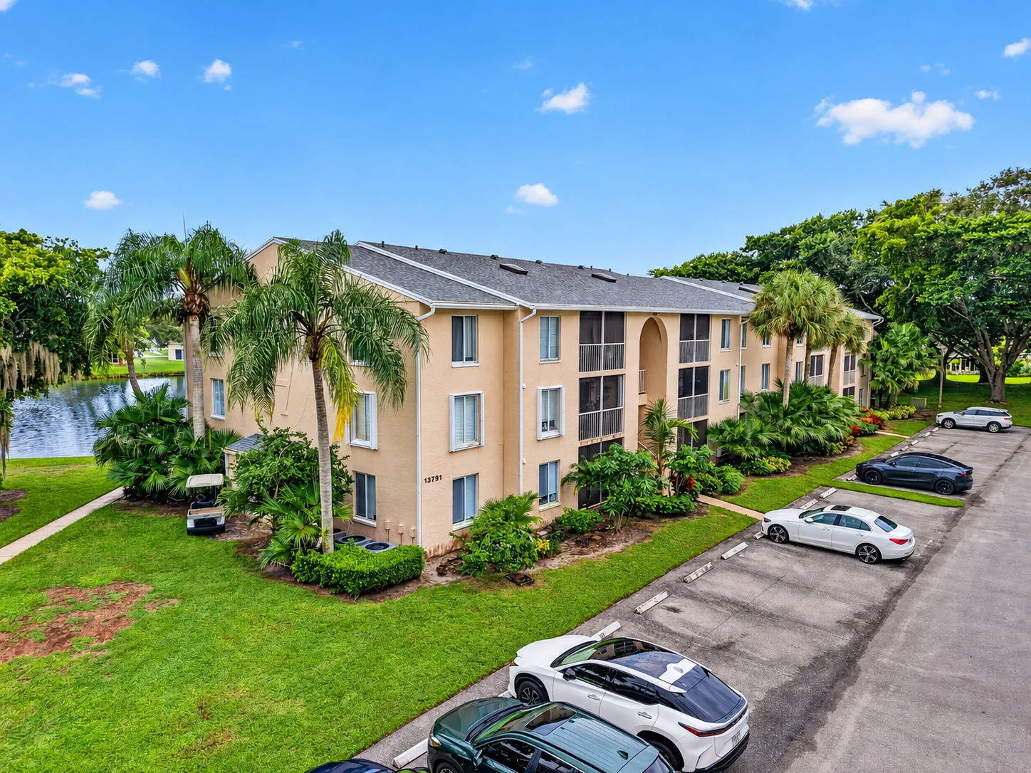 13791 ONEIDA Drive #E2