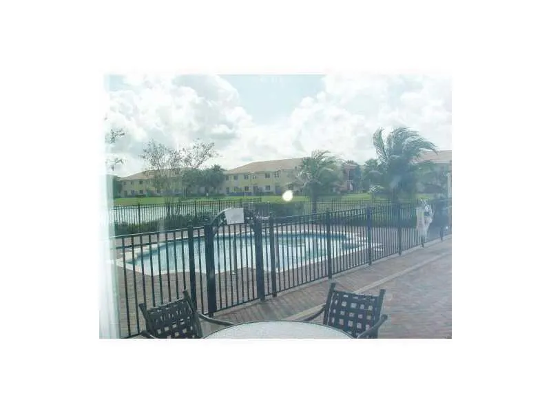 1570 NE 33 Road #201