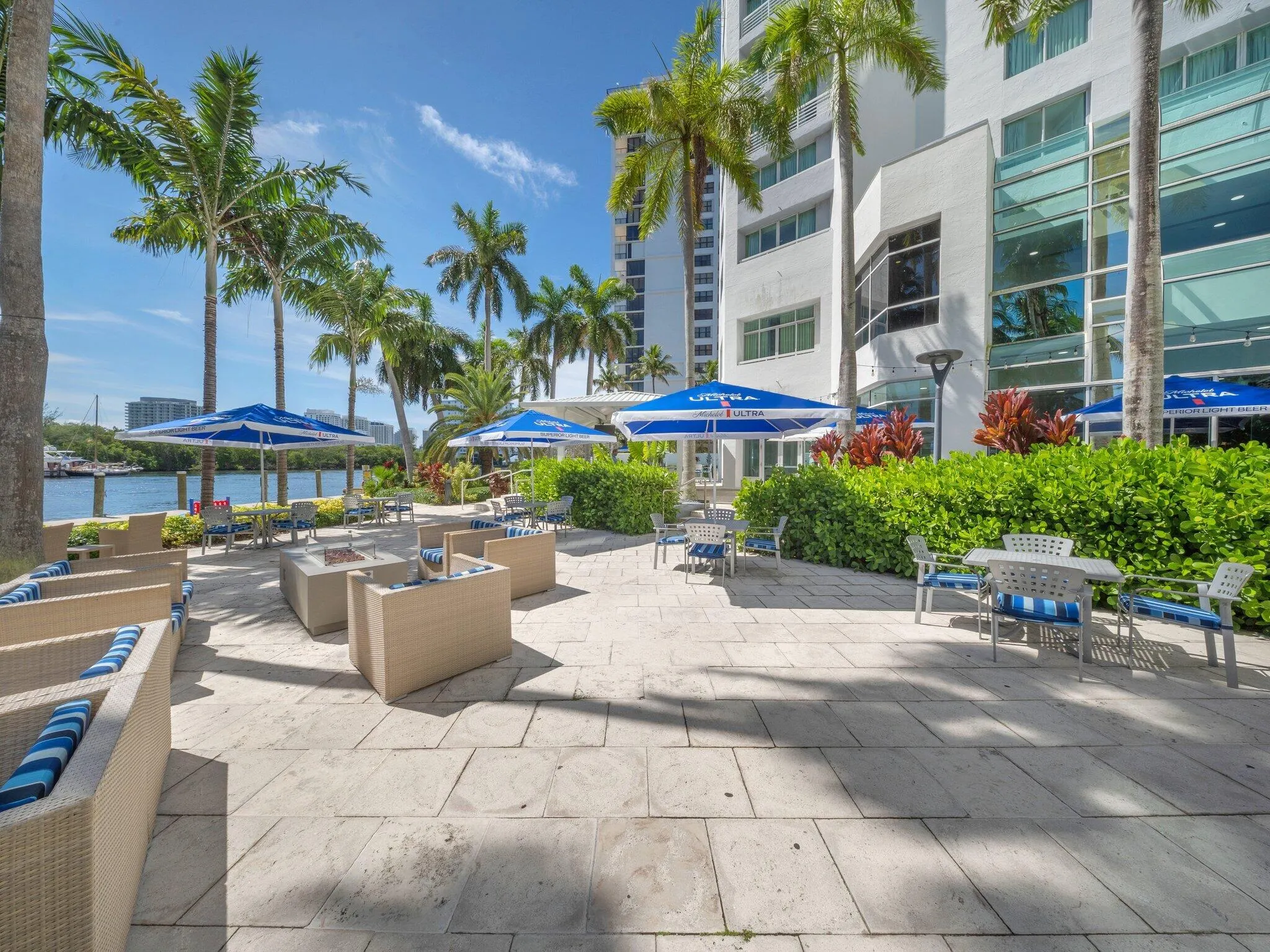 2670 E SUNRISE Boulevard #907