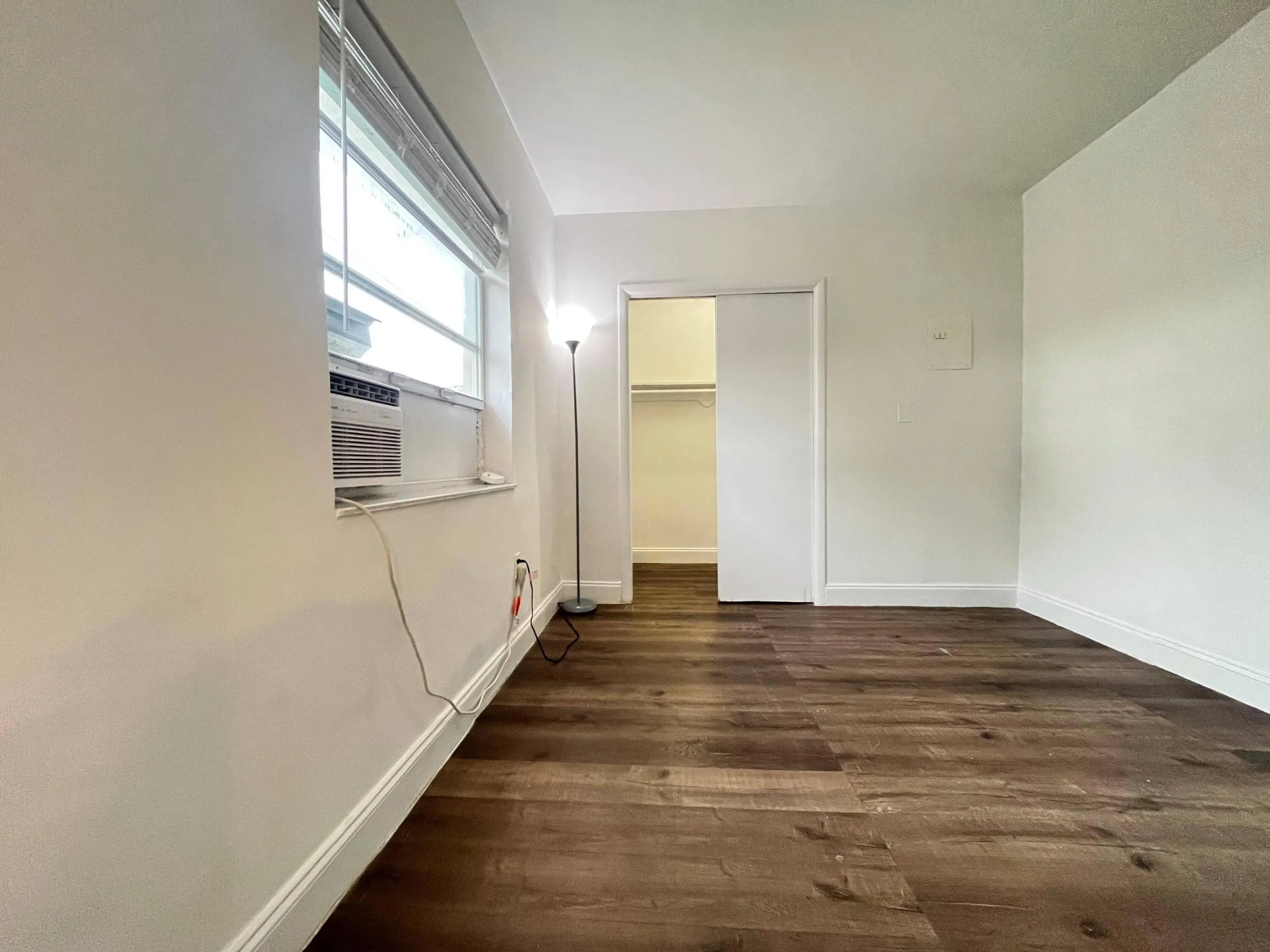 1302 S FEDERAL Highway #1
