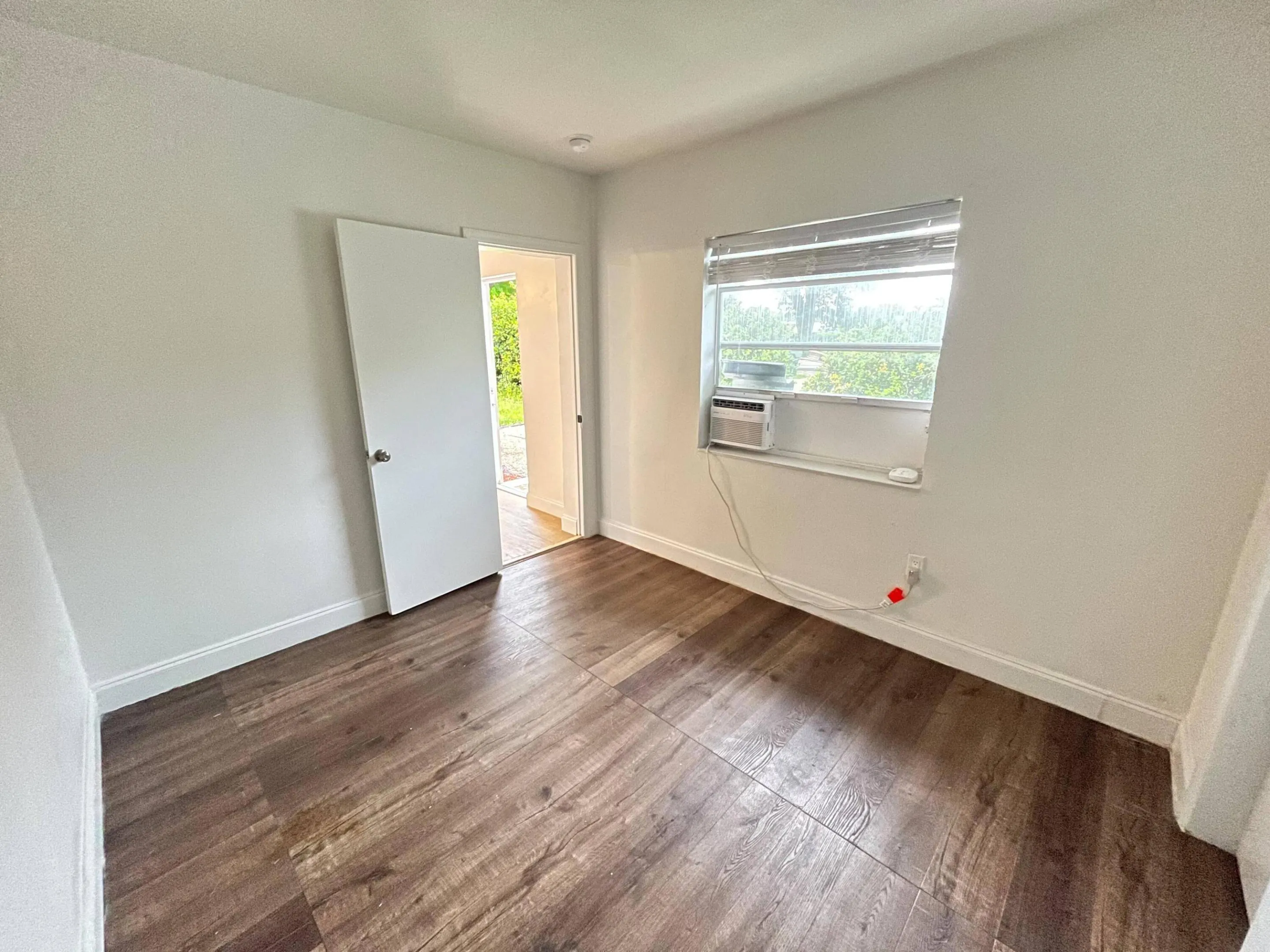 1302 S FEDERAL Highway #1